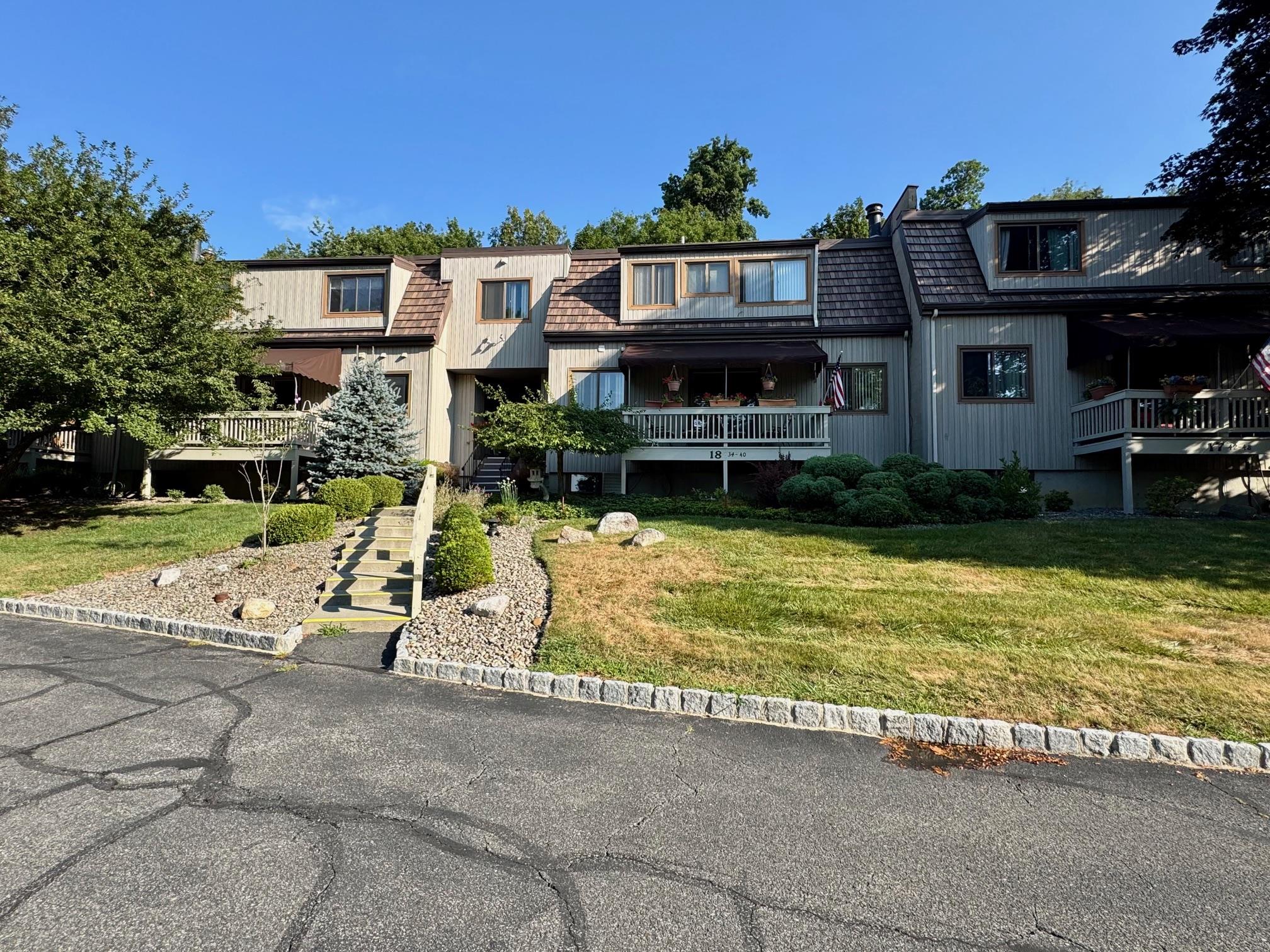 #1 photo, 34 Sycamore Drive, Middletown , NY 10940