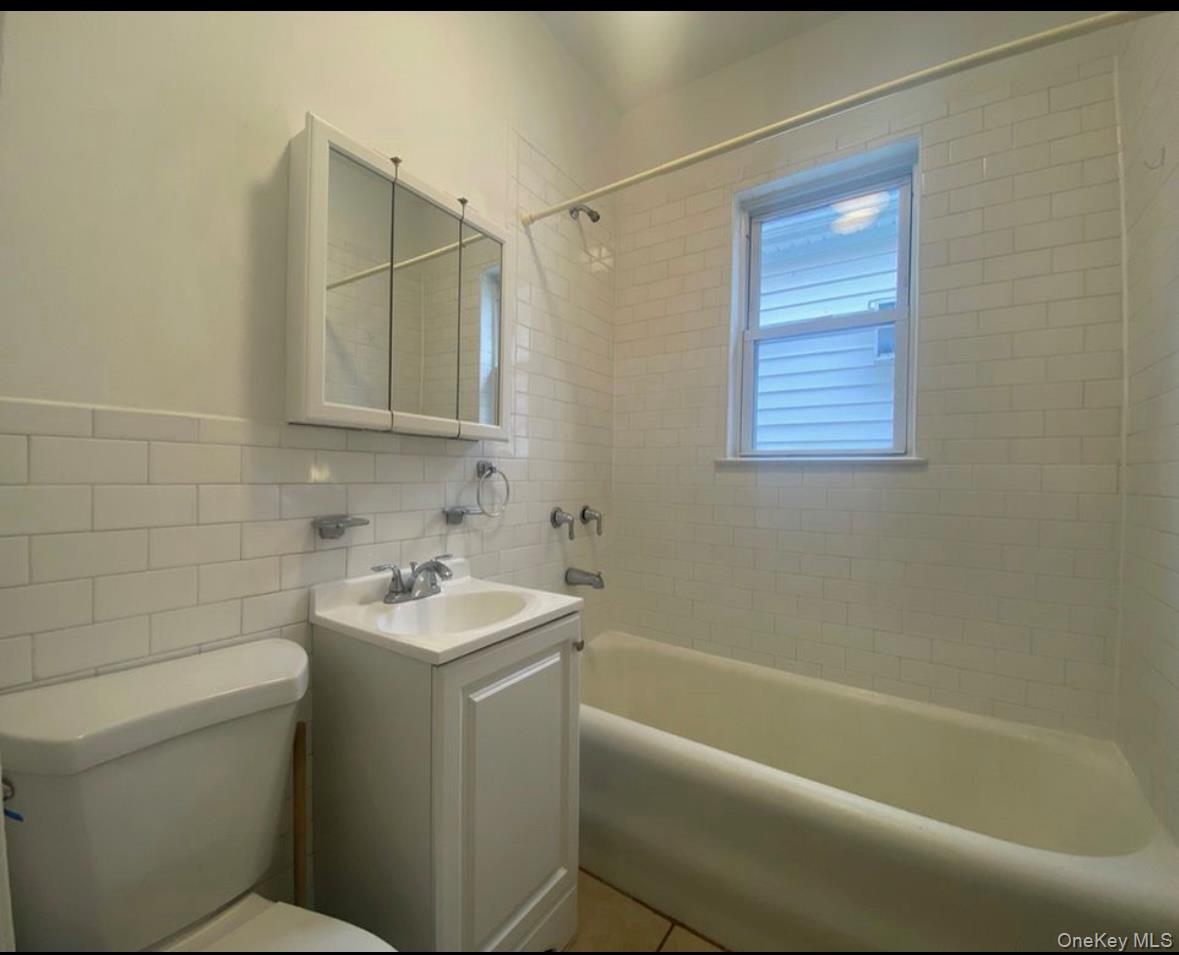 #14 photo, 5024 39th Place, Sunnyside , NY 11104