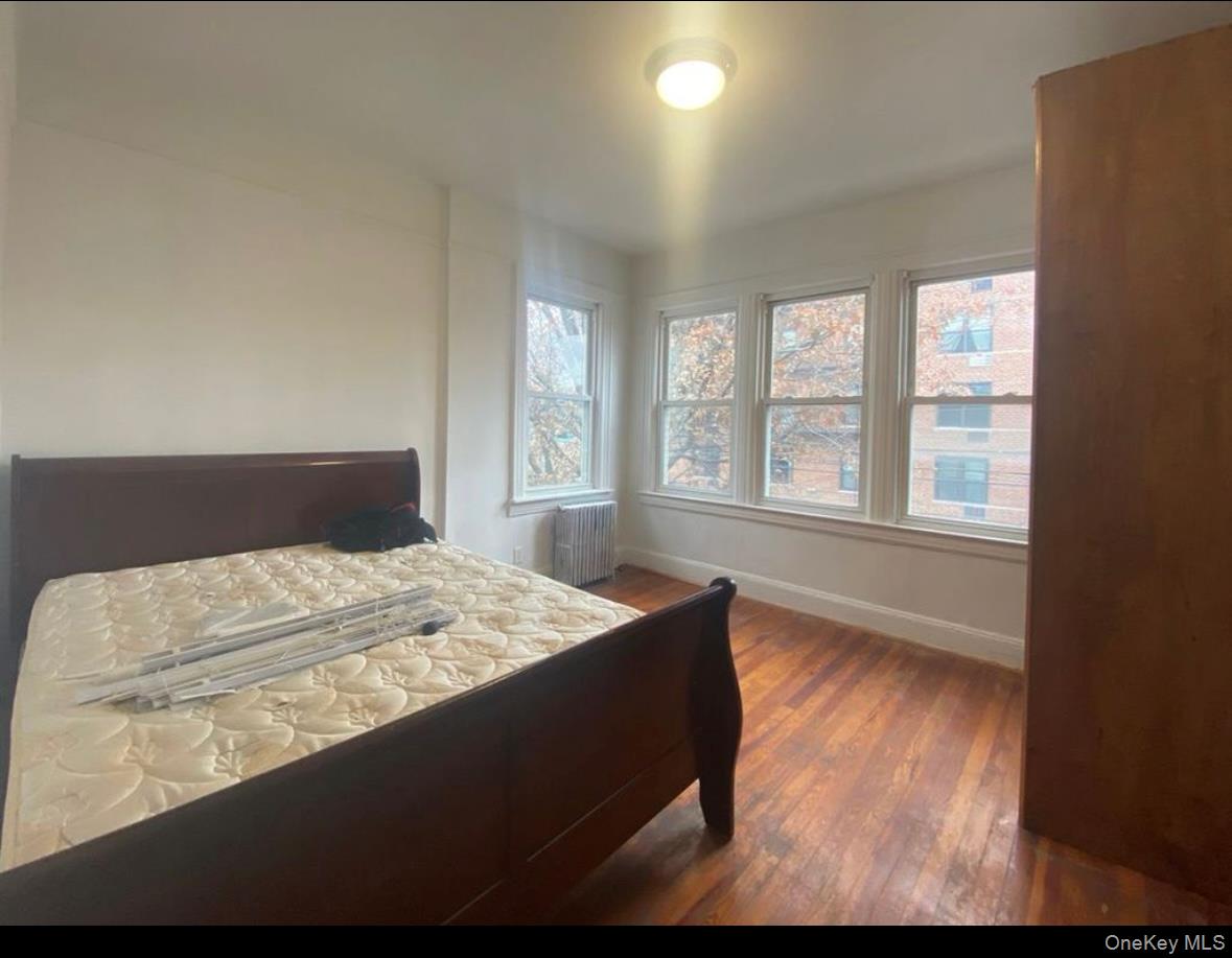 #7 photo, 5024 39th Place, クイーンズ区 Sunnyside , NY 11104