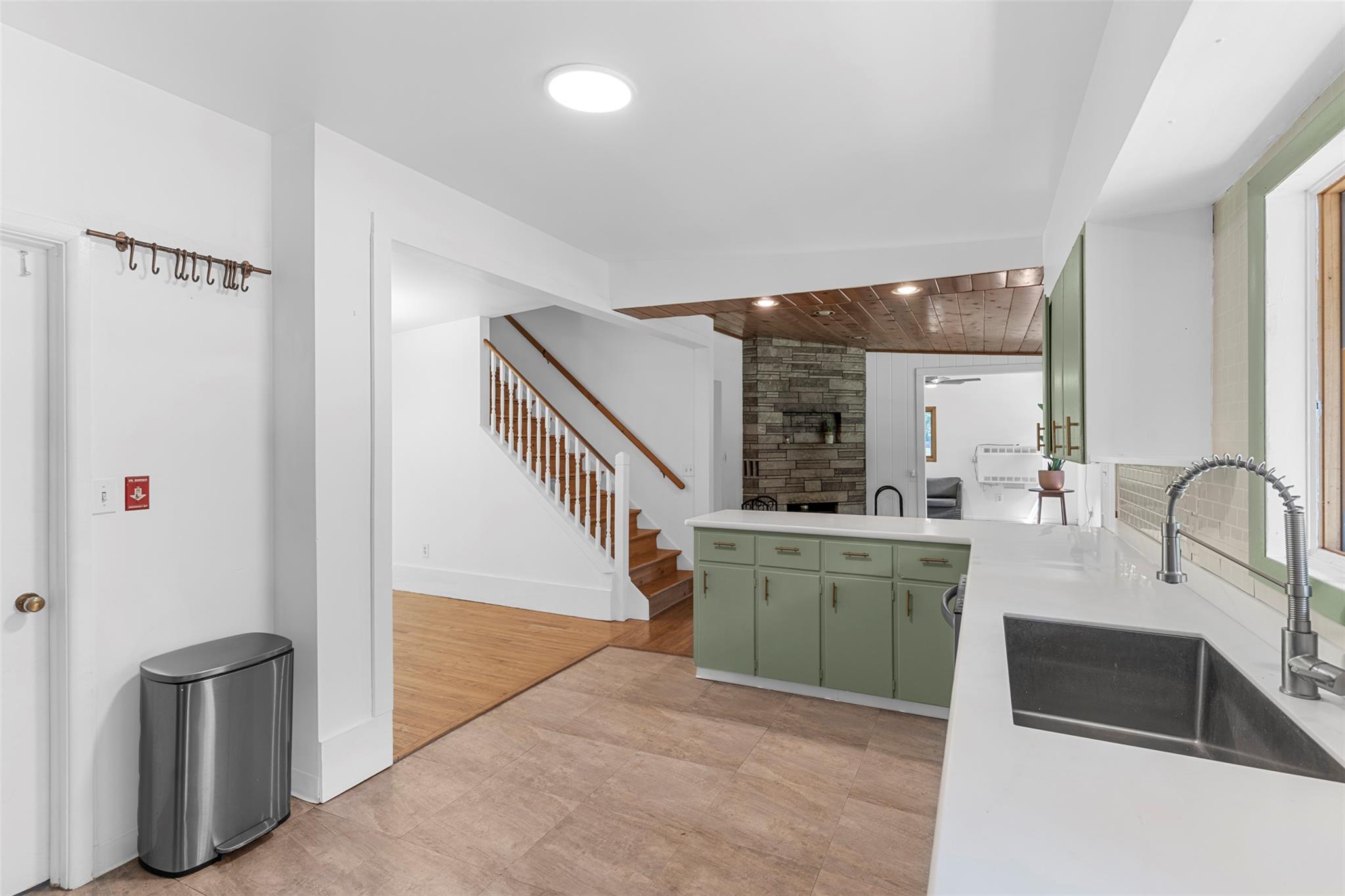 #9 photo, 348 Old State Route 28, Glenford , NY 12433