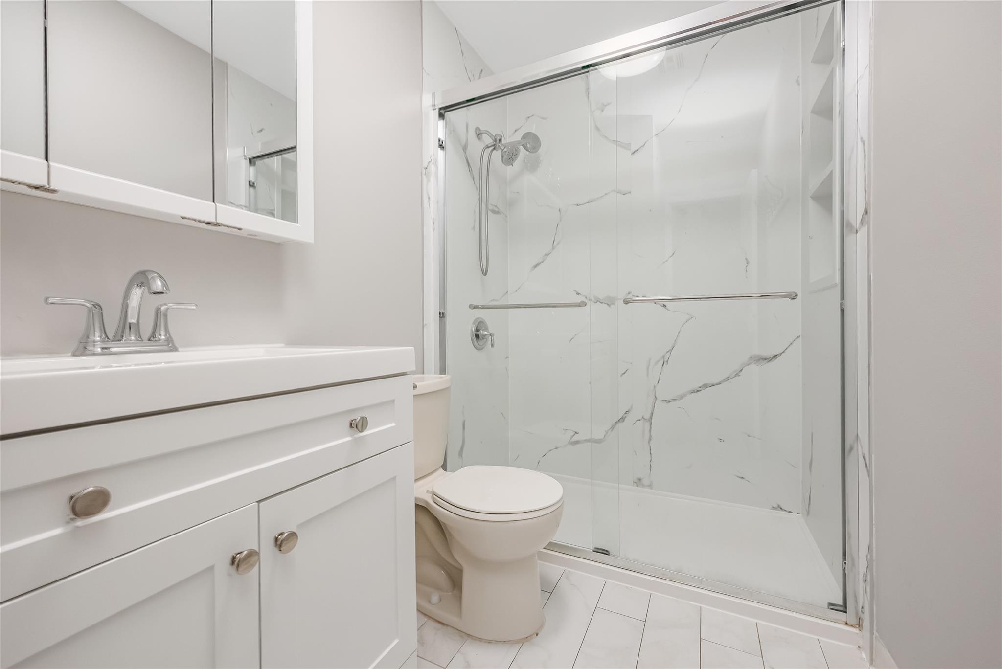 #11 photo, 116 Westend Avenue, ナッソー郡 Freeport , NY 11520