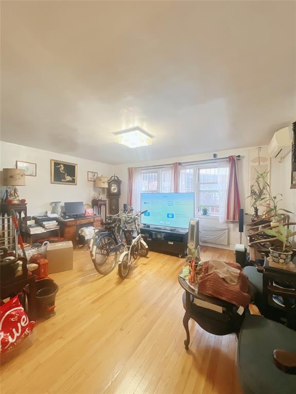 #2 photo, 138-25 68 Drive, クイーンズ区 Flushing , NY 11367