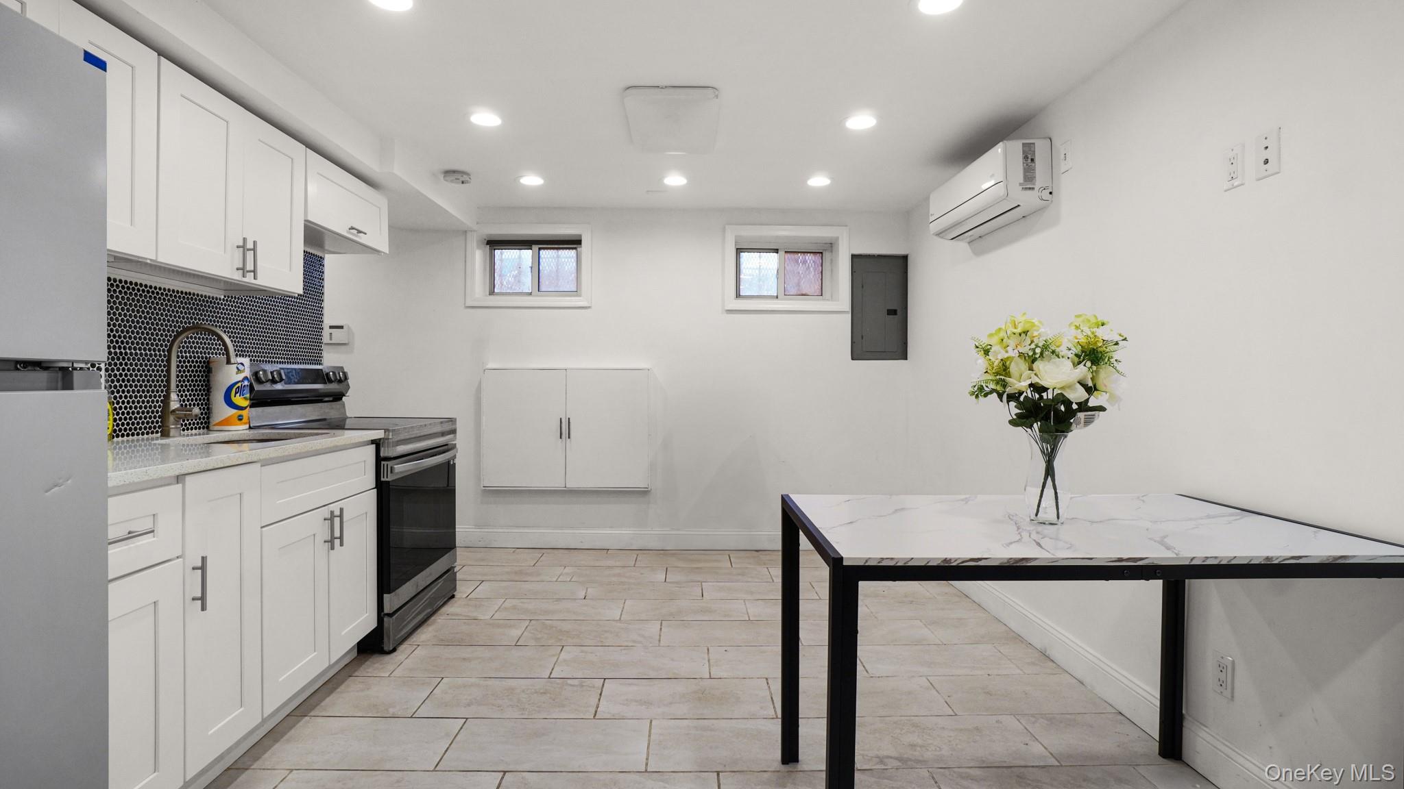 #14 photo, 2476 Linden Boulevard, Brooklyn , NY 11208