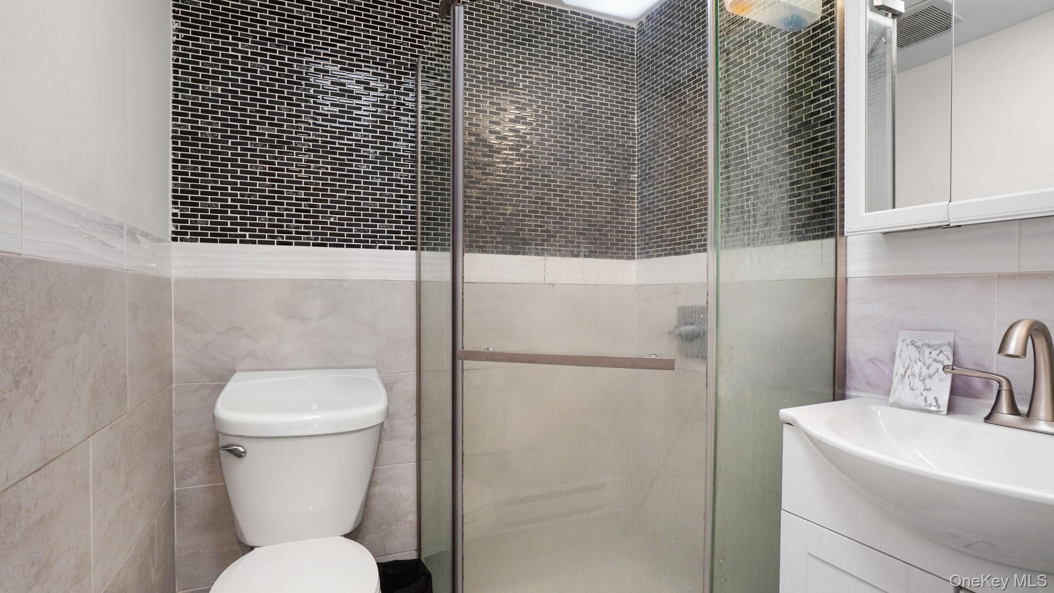 #17 photo, 2476 Linden Boulevard, Brooklyn , NY 11208