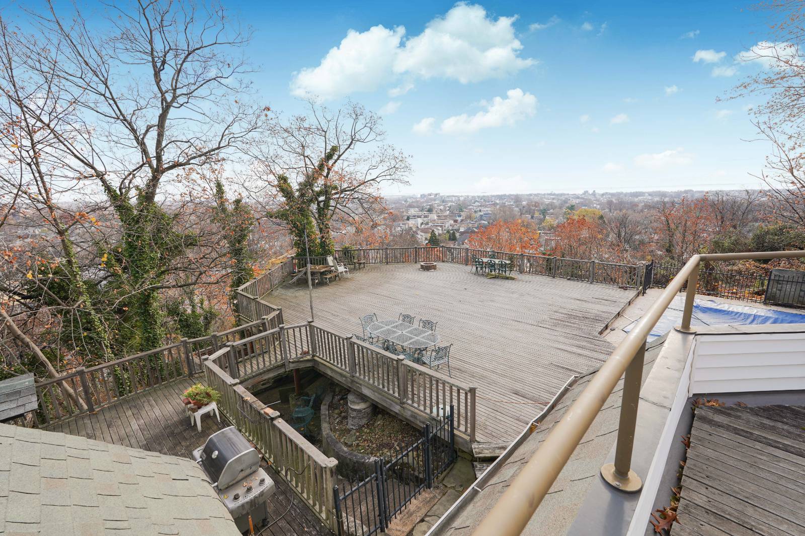 #24 photo, 45 EAST LOOP RD, スタテンアイランド Staten Island , NY 10304