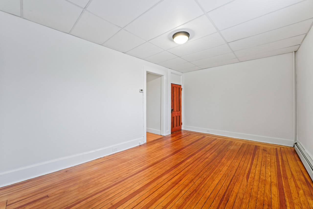 #13 photo, 33 Franklin St, #3, Saratoga Springs , NY 12866