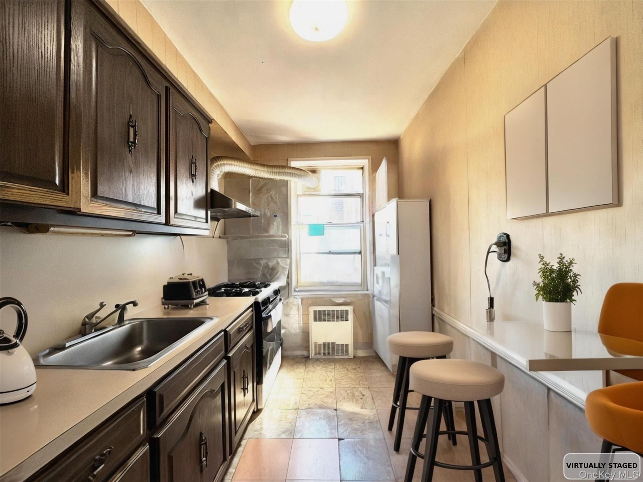 #4 photo, 27-04 parsons Boulevard, クイーンズ区 Flushing , NY 11354