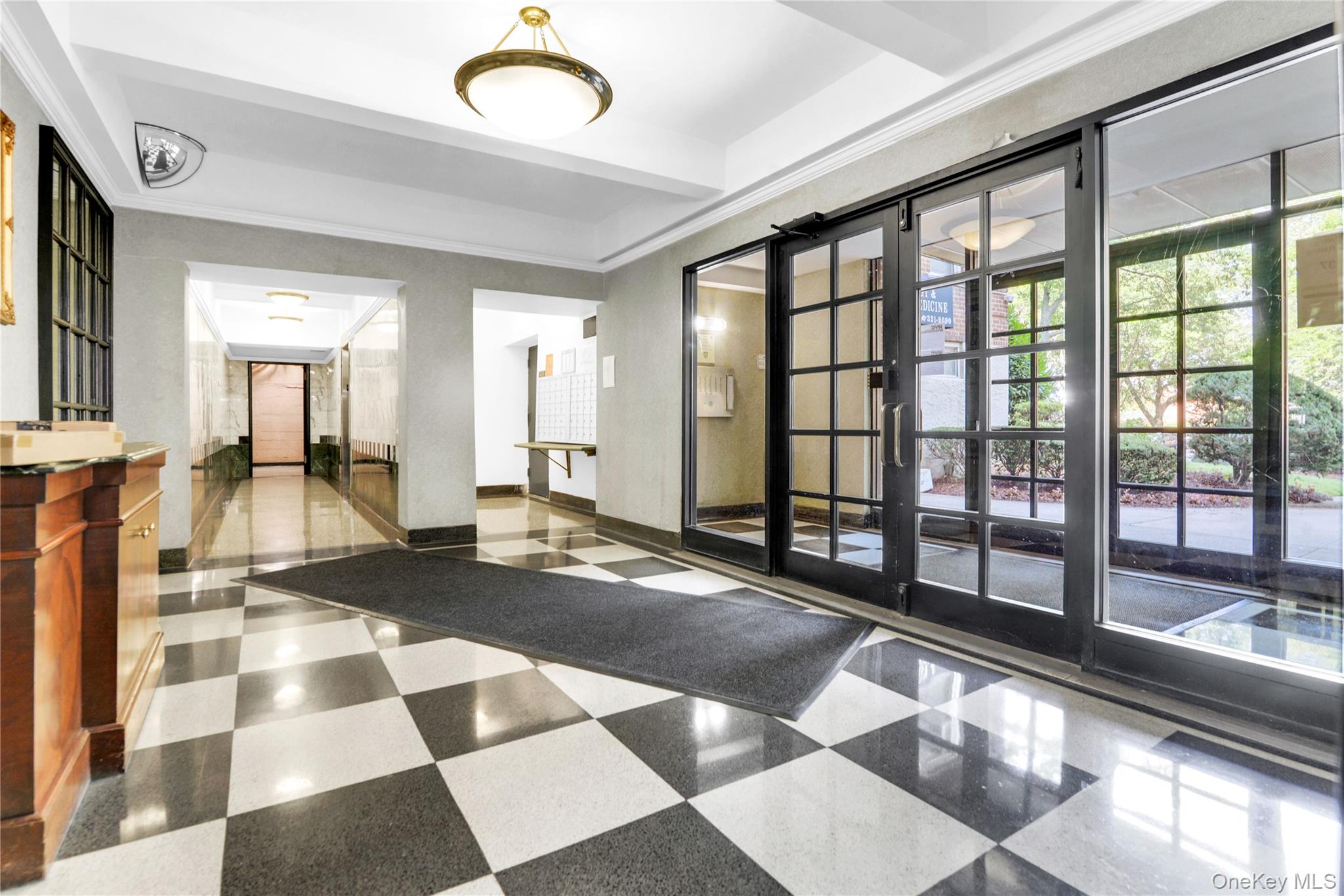 #7 photo, 27-04 parsons Boulevard, クイーンズ区 Flushing , NY 11354