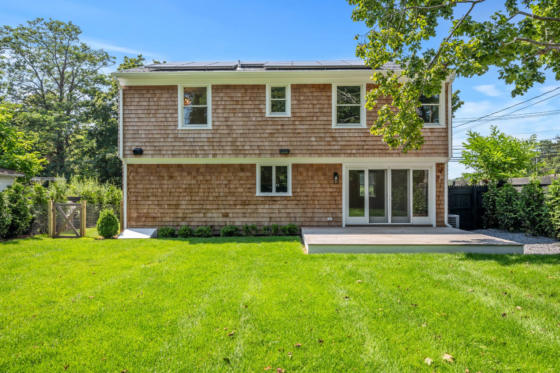 #22 photo, 647 Montauk Highway, サフォーク郡 East Quogue , NY 11942