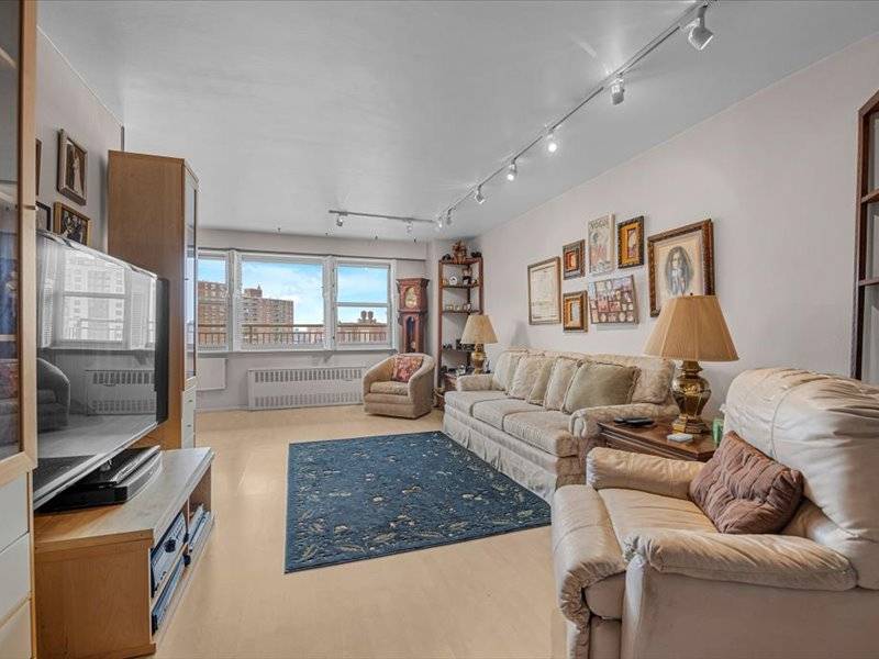 #1 photo, 464 Neptune Ave, #17B, Coney Island , NY 11224