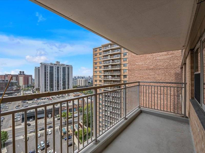 #11 photo, 464 Neptune Ave, #17B, Coney Island , NY 11224