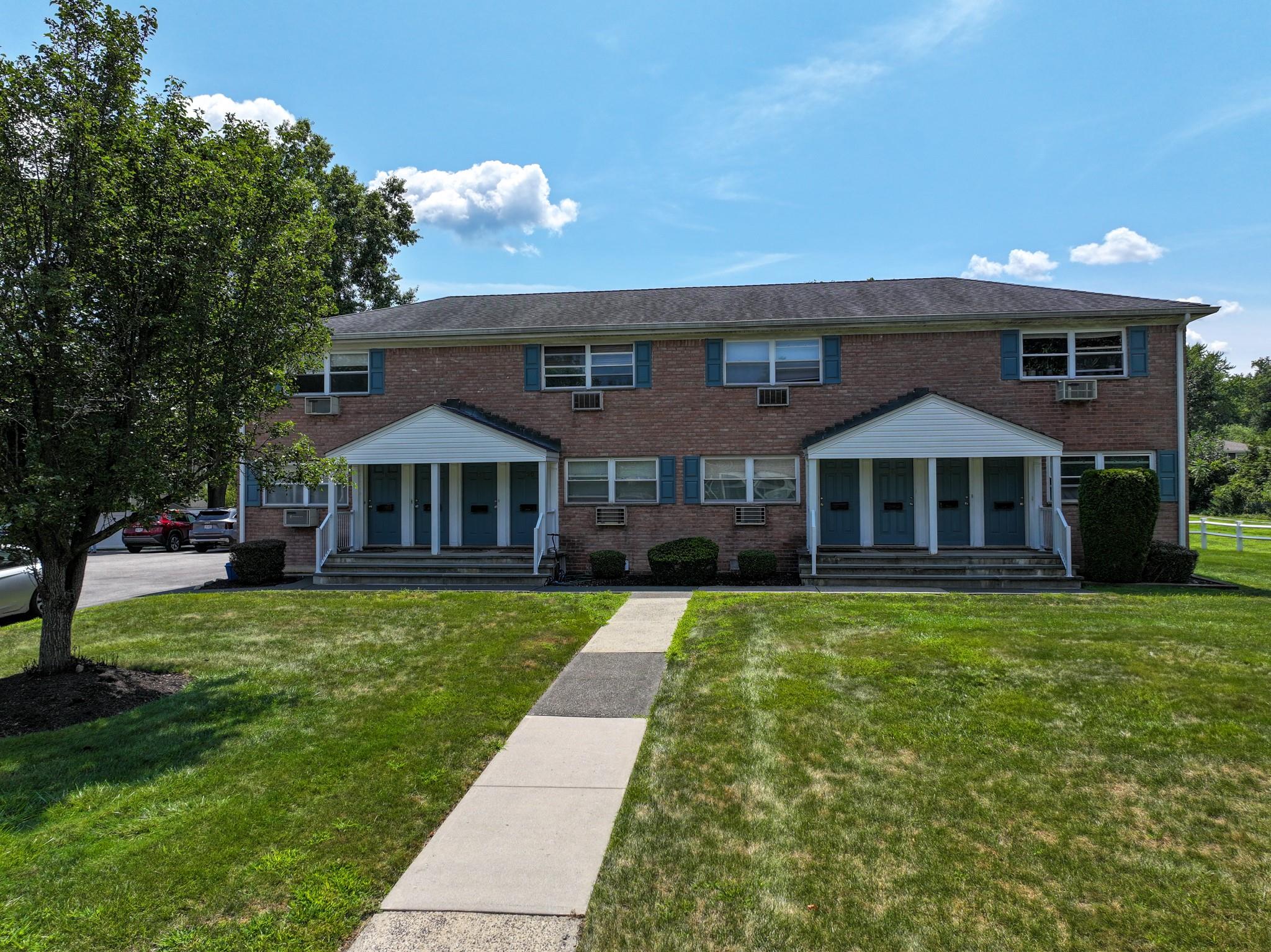 #17 photo, 167 Meyer Oval, Pearl River , NY 10965