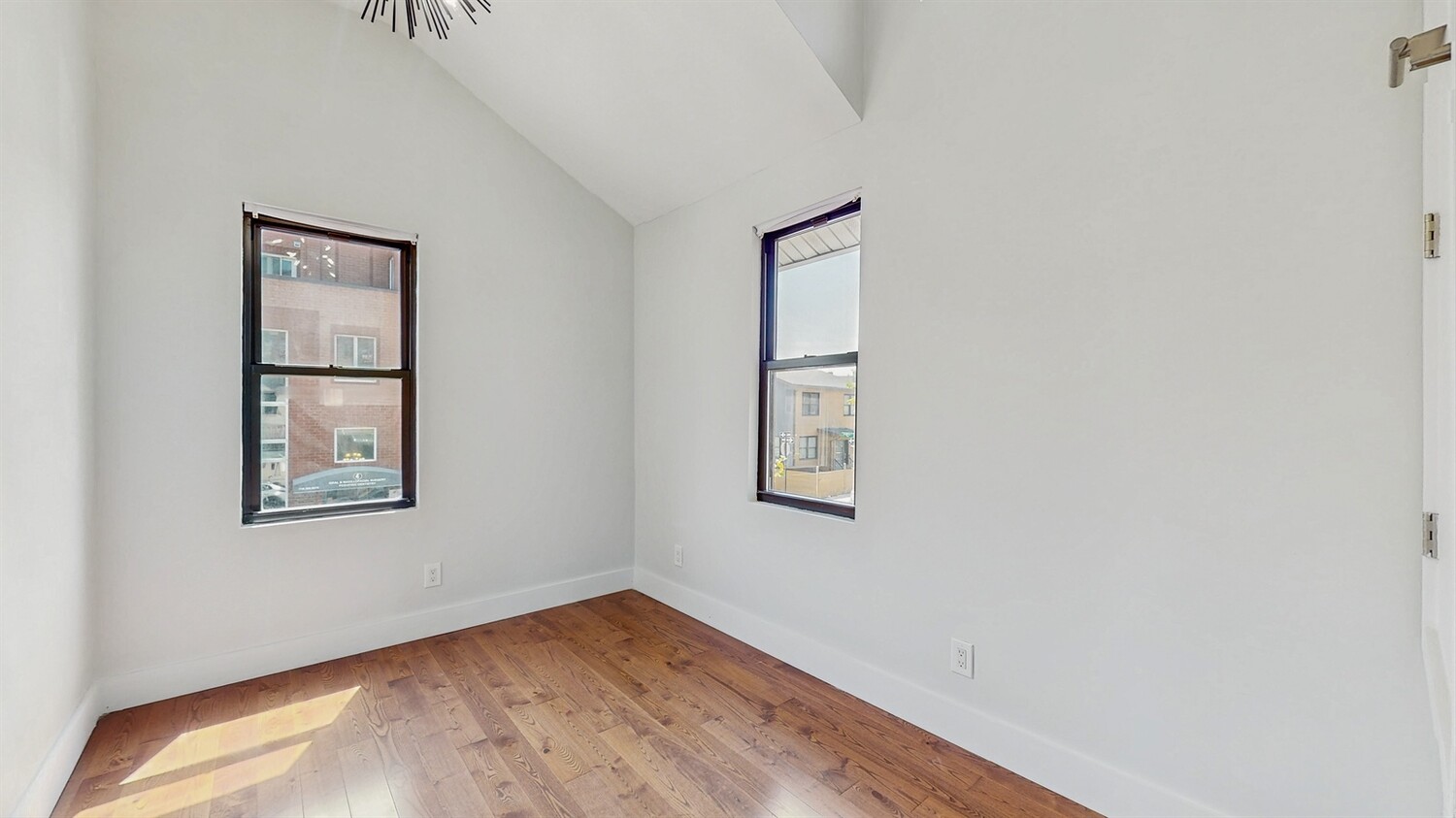 #22 photo, 3014 BRIGHTON 1ST Street, ブルックリン区 Brighton Beach , NY 11235