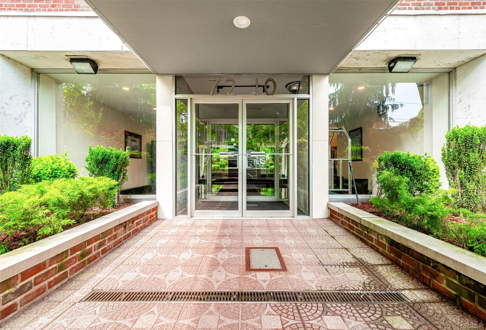 #2 photo, 72-10 112th Street, クイーンズ区 Forest Hills , NY 11375