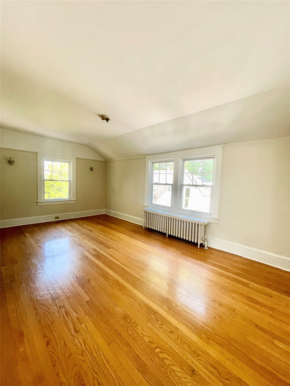 #10 photo, 19 Hanford Place, Tarrytown , NY 10591