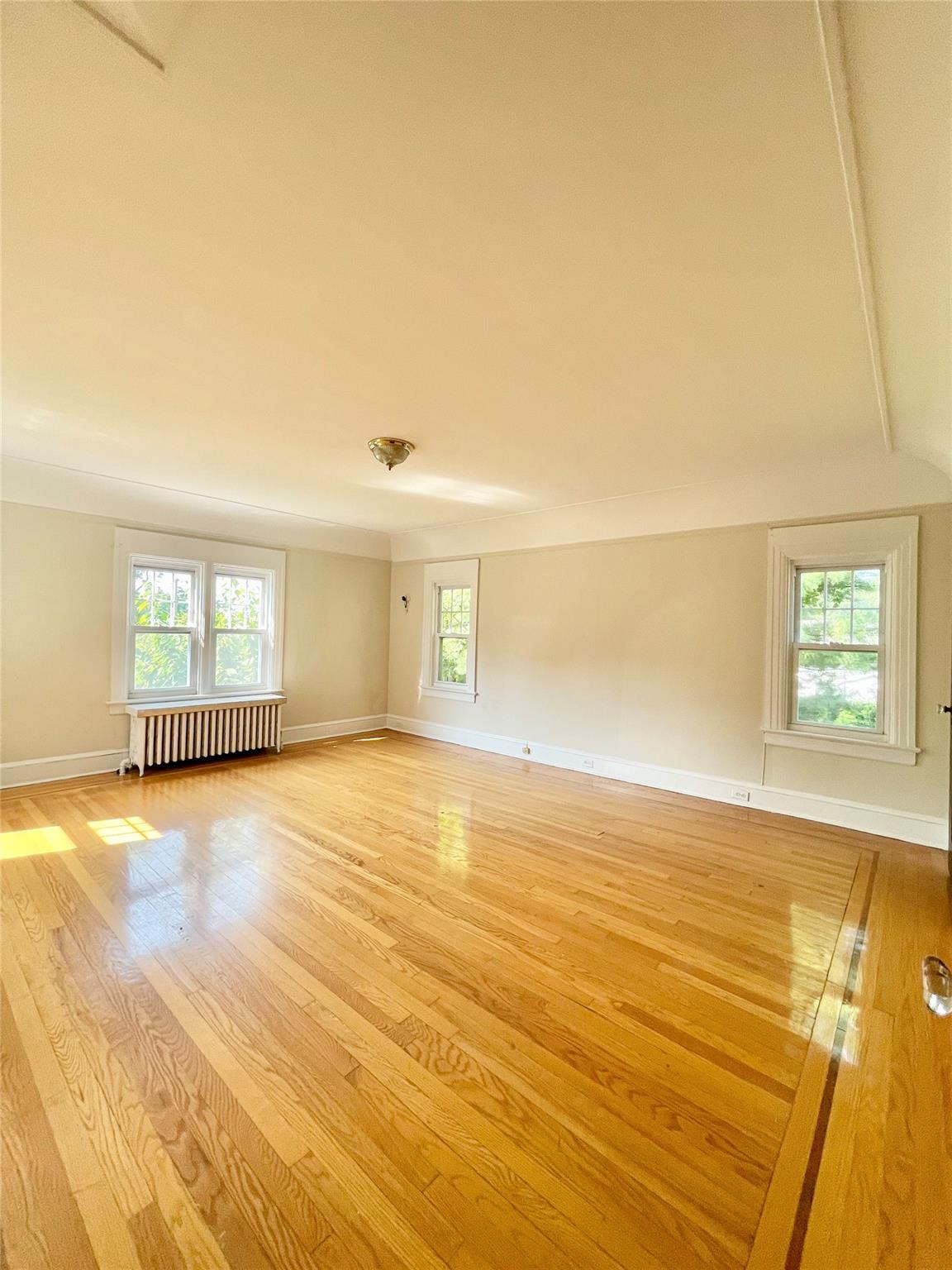 #9 photo, 19 Hanford Place, Tarrytown , NY 10591