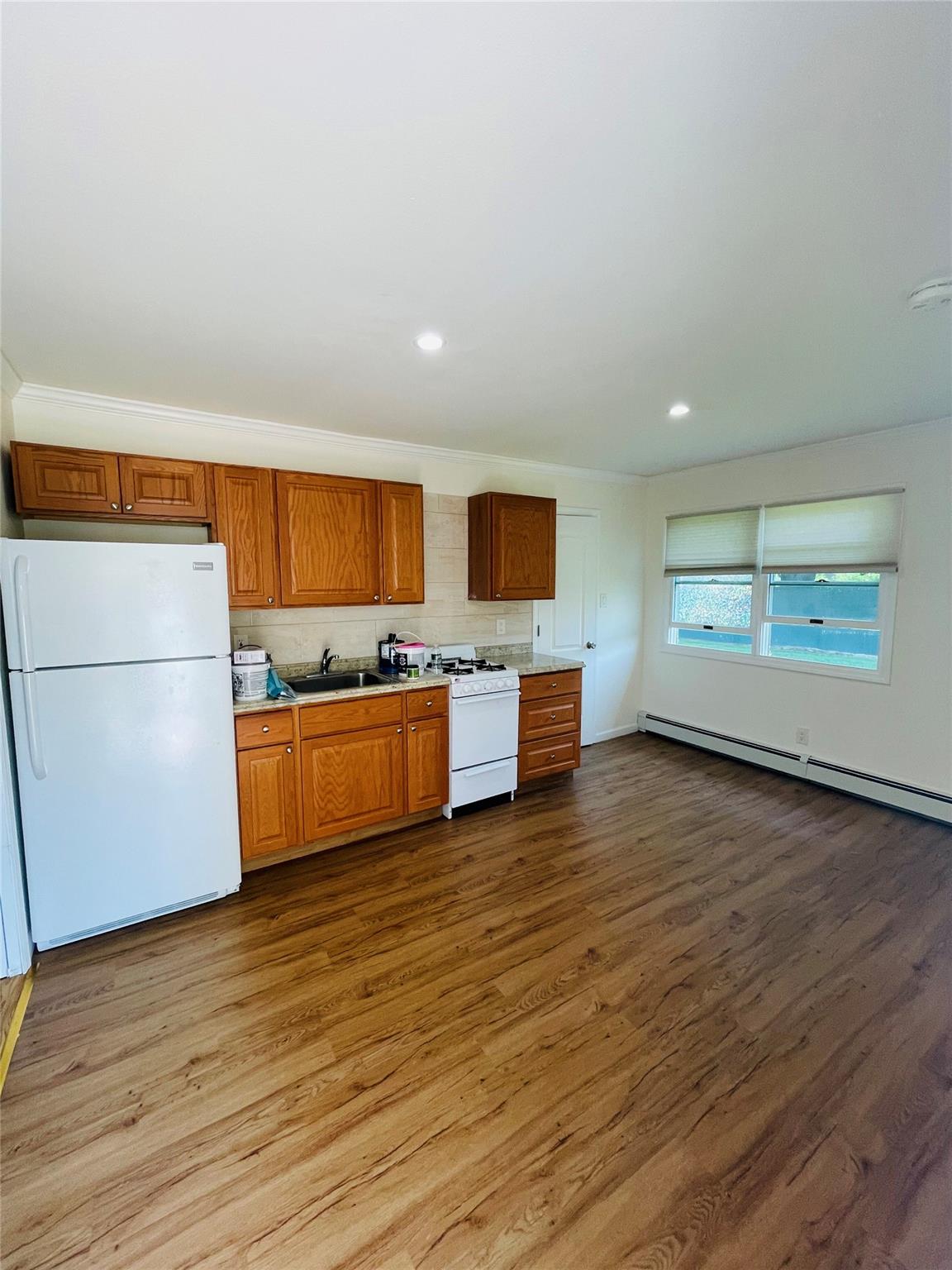 #1 photo, 10 Homecrest Avenue, Huntington Station , NY 11746