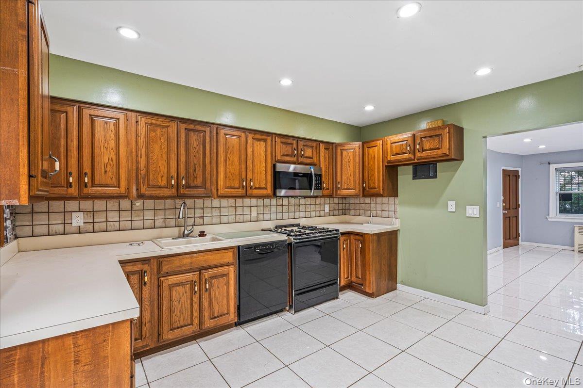 #6 photo, 108-34 63rd Drive, Forest Hills , NY 11375