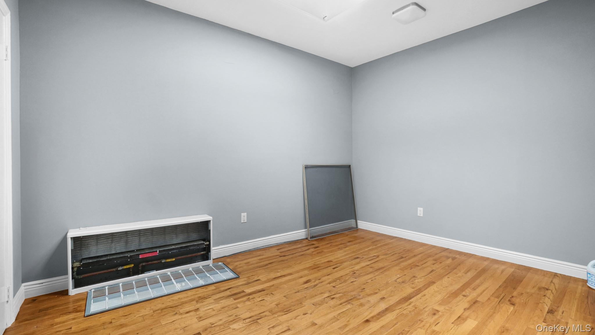 #16 photo, 2195 Bergen Street, ブルックリン区 Brooklyn , NY 11233