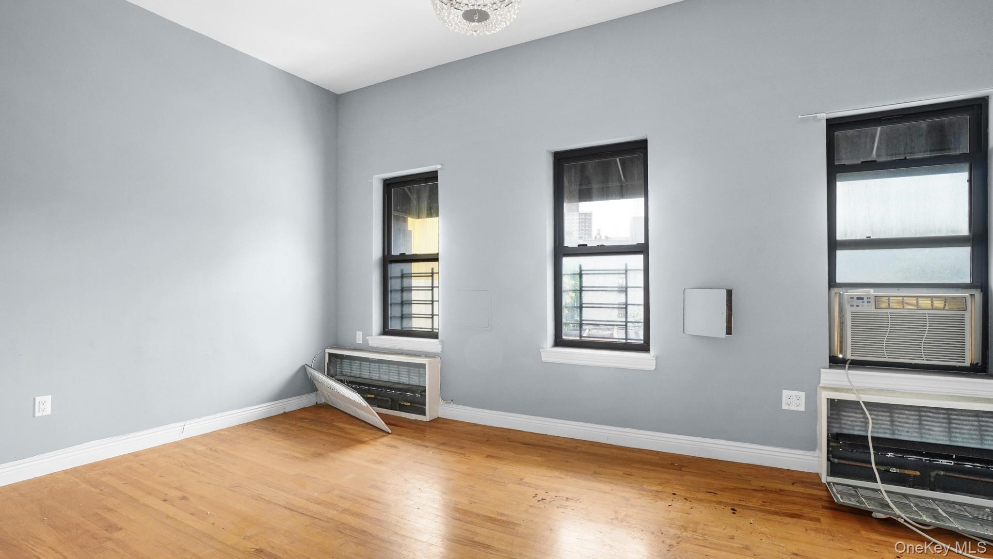 #17 photo, 2195 Bergen Street, ブルックリン区 Brooklyn , NY 11233