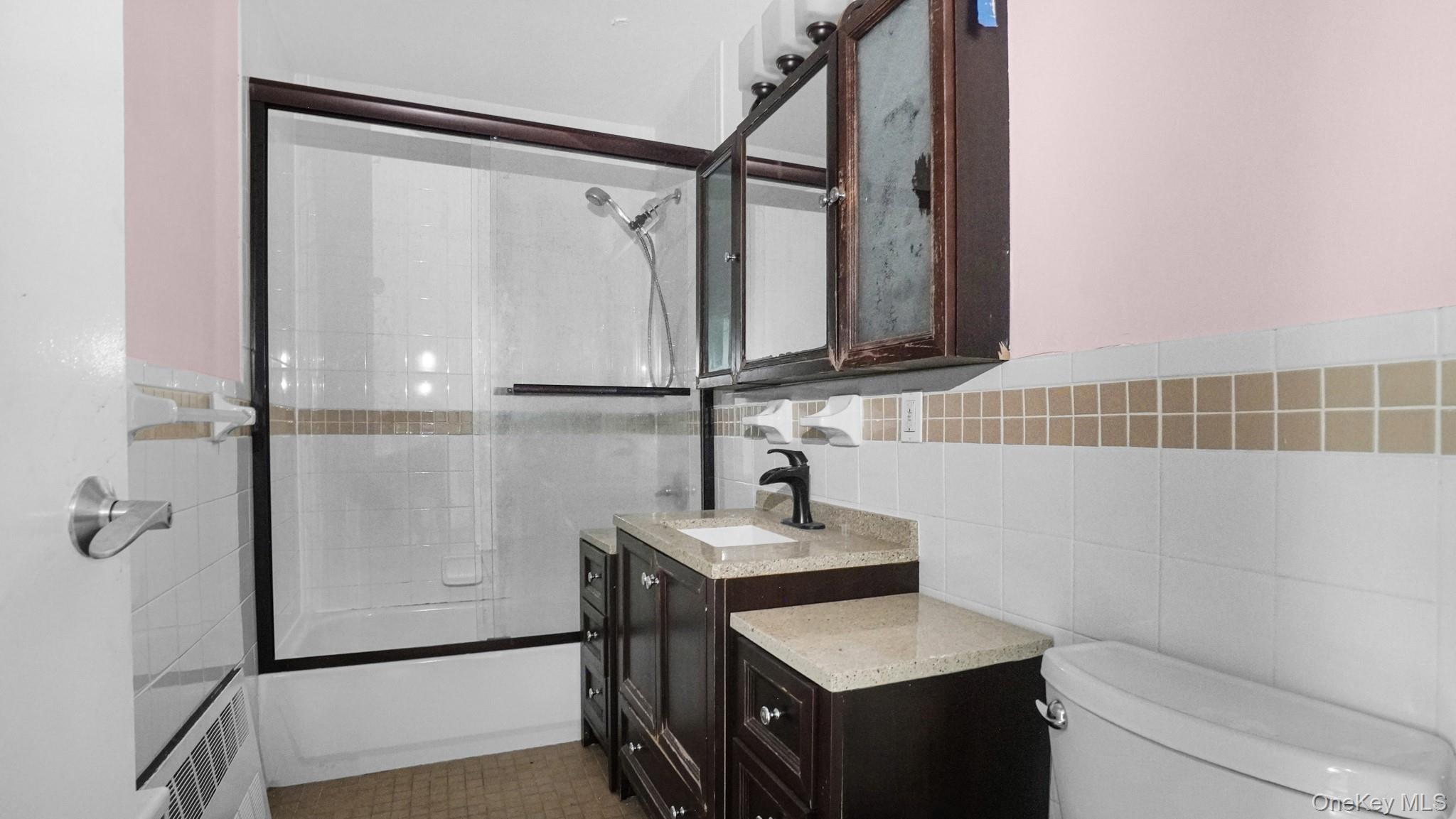 #18 photo, 2195 Bergen Street, ブルックリン区 Brooklyn , NY 11233