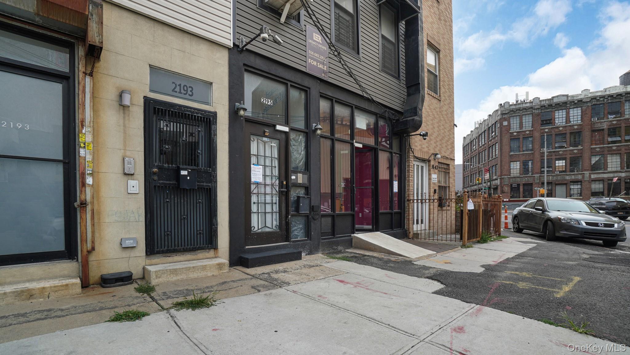#2 photo, 2195 Bergen Street, ブルックリン区 Brooklyn , NY 11233