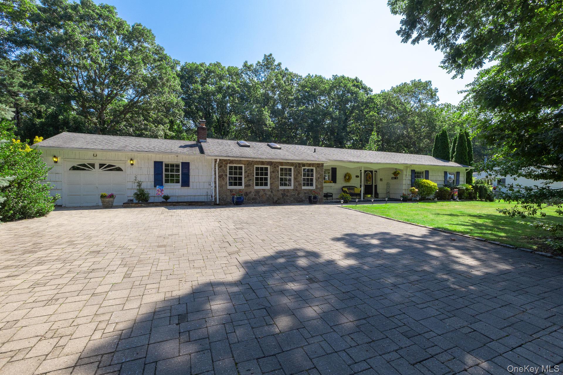 #1 photo, 43 Fox Lane, Shoreham , NY 11786