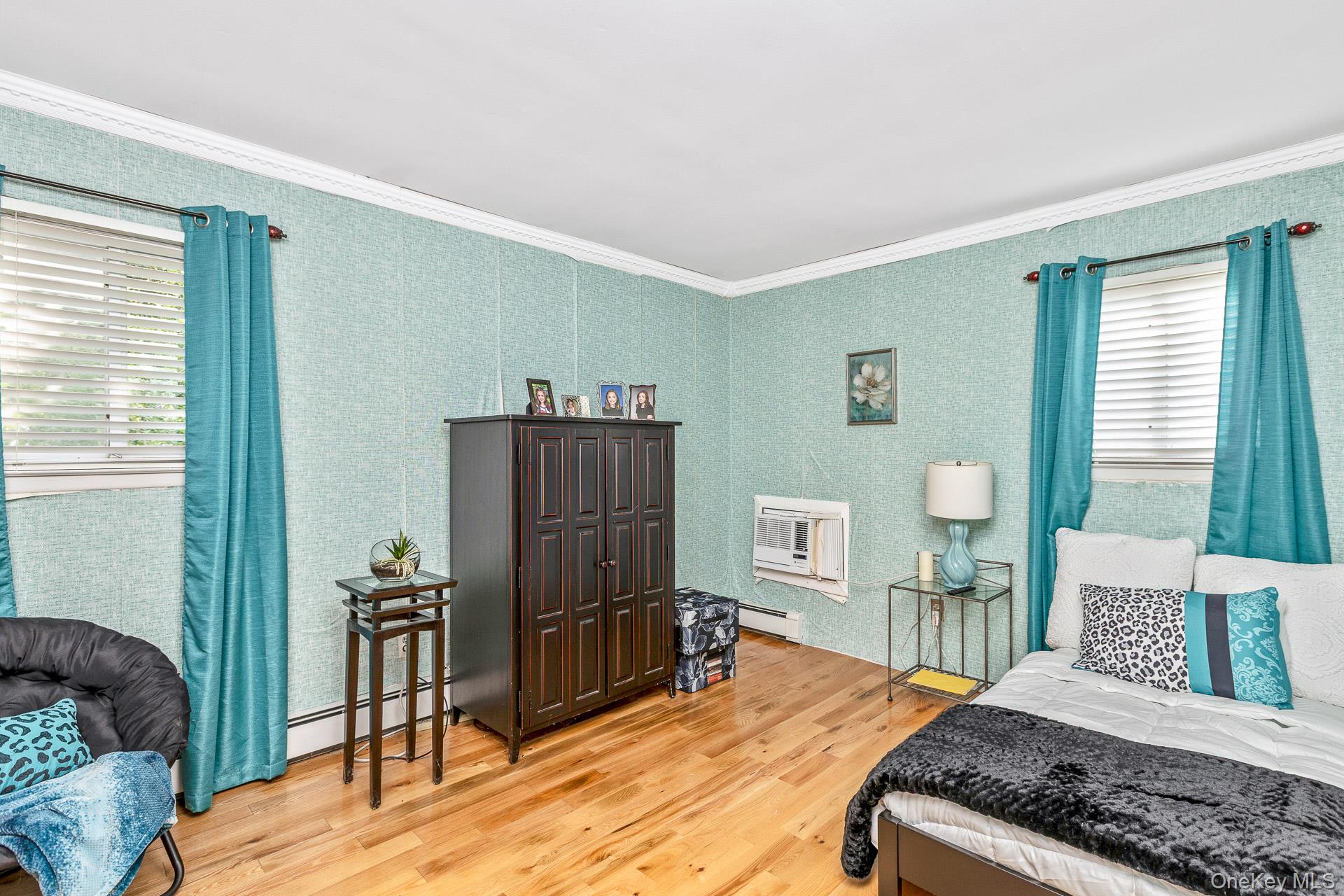 #12 photo, 43 Fox Lane, Shoreham , NY 11786