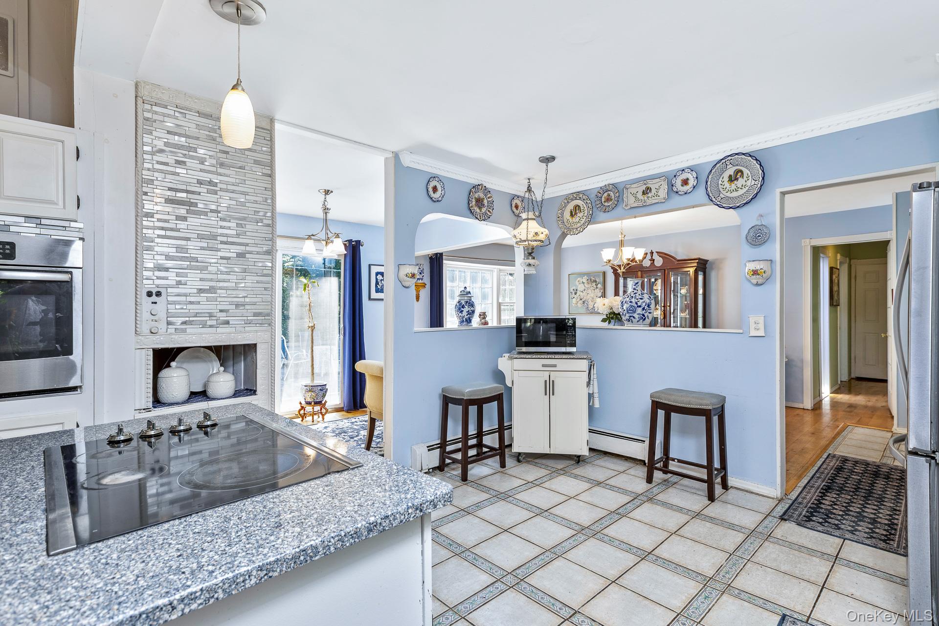 #18 photo, 43 Fox Lane, Shoreham , NY 11786