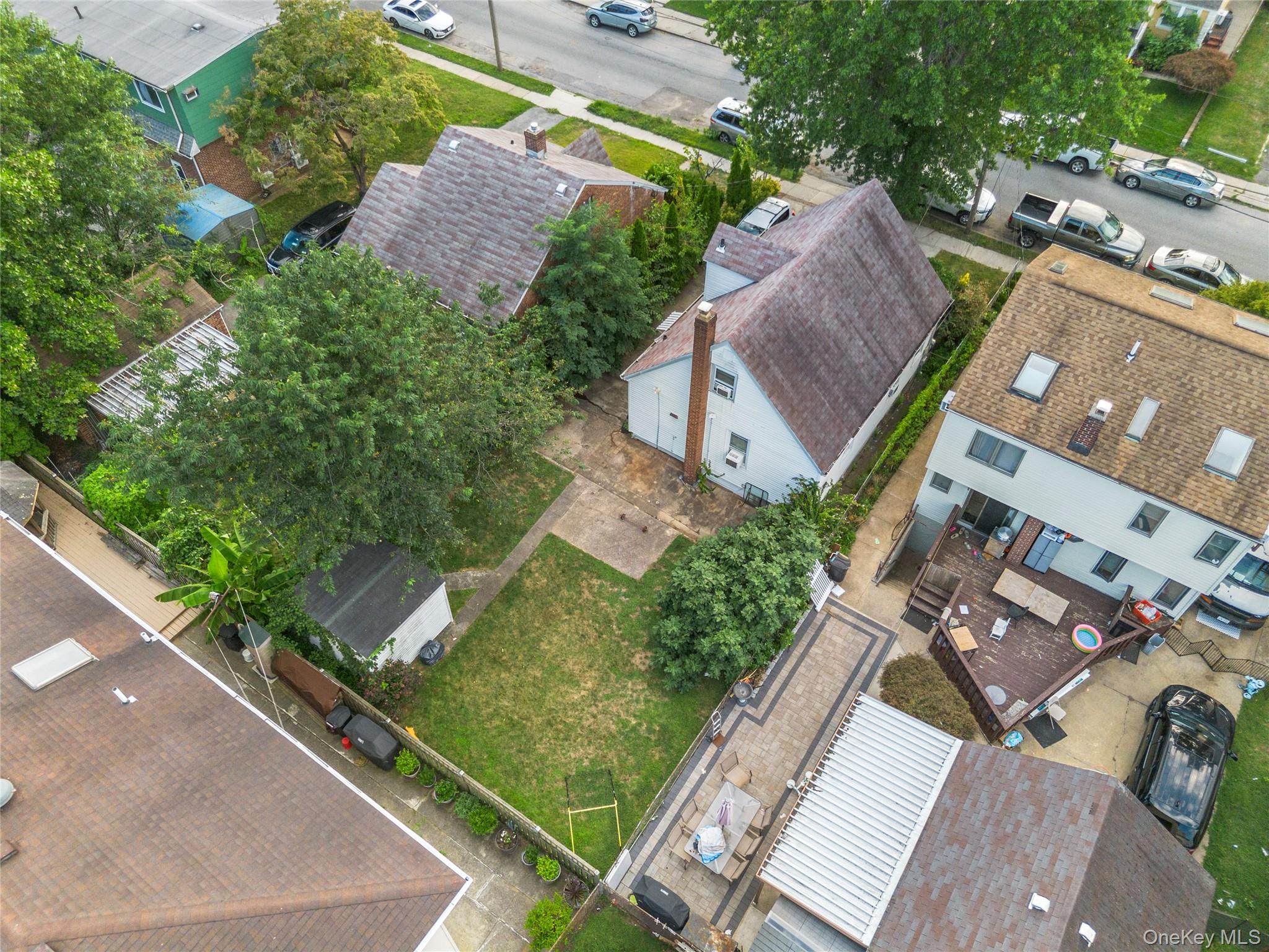 #16 photo, 29 Butler Boulevard, Elmont , NY 11003