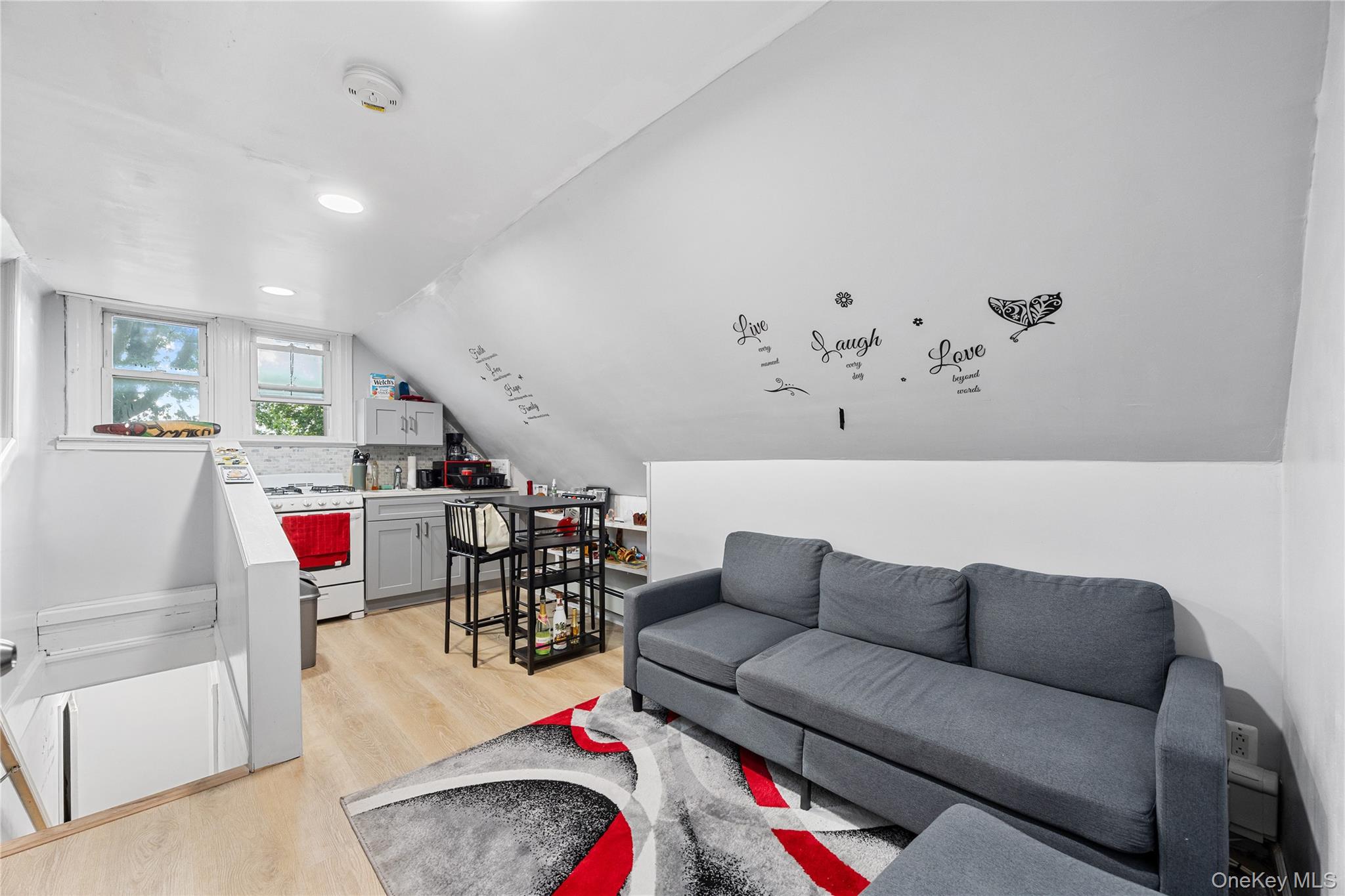 #5 photo, 29 Butler Boulevard, Elmont , NY 11003