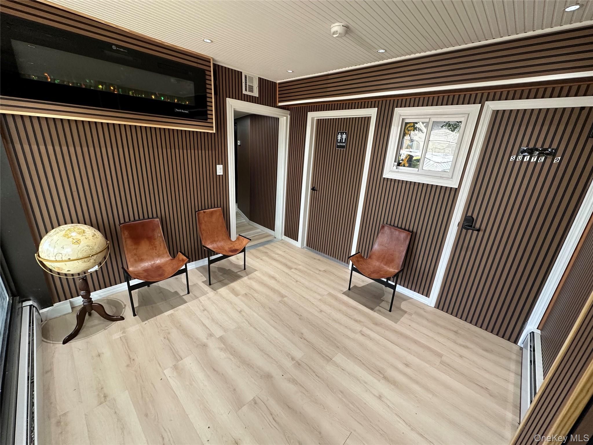 #2 photo, 144 Grove Avenue, ナッソー郡 Cedarhurst , NY 11516