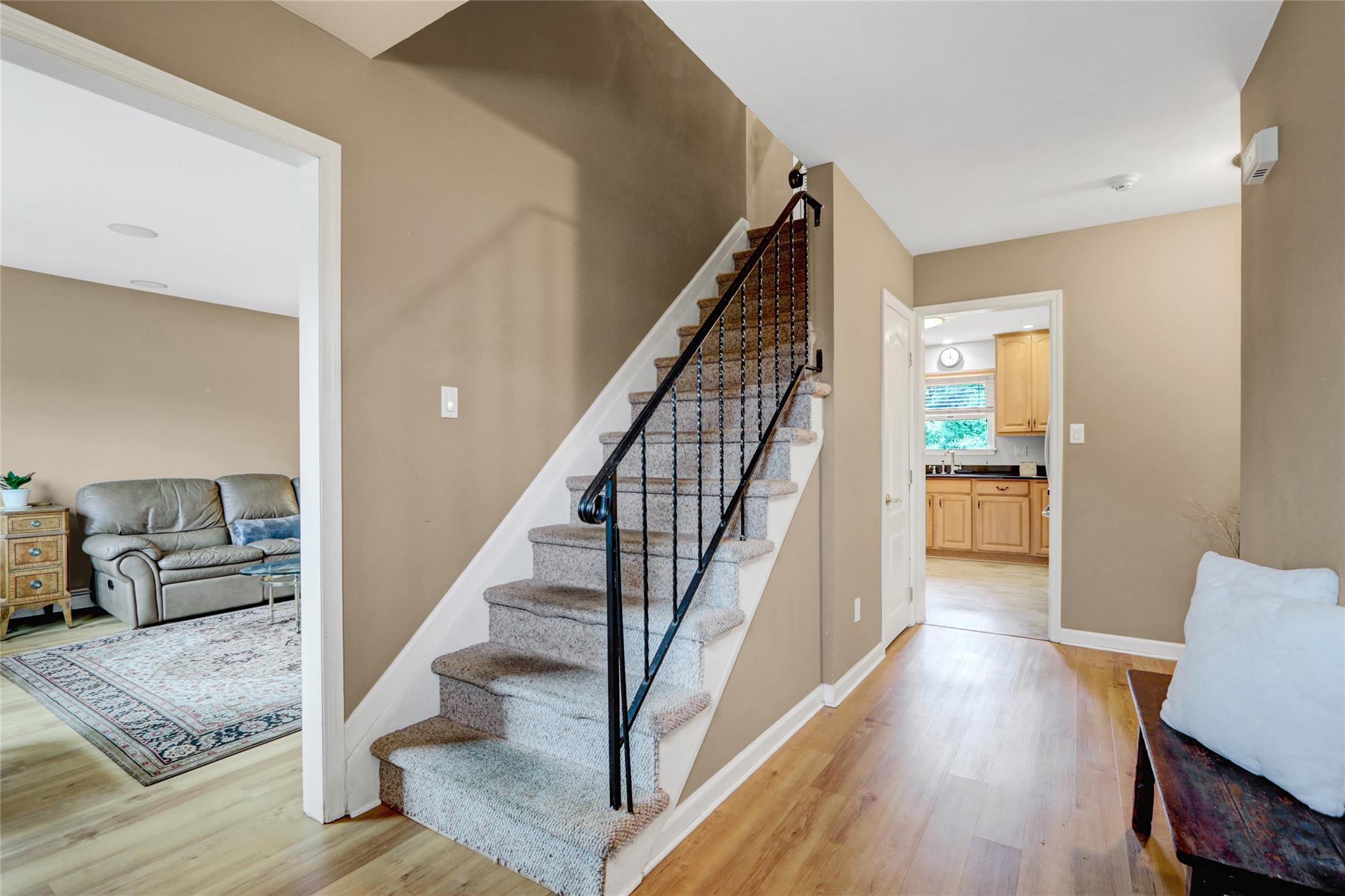 #3 photo, 31 Imperial Drive, サフォーク郡 Miller Place , NY 11764