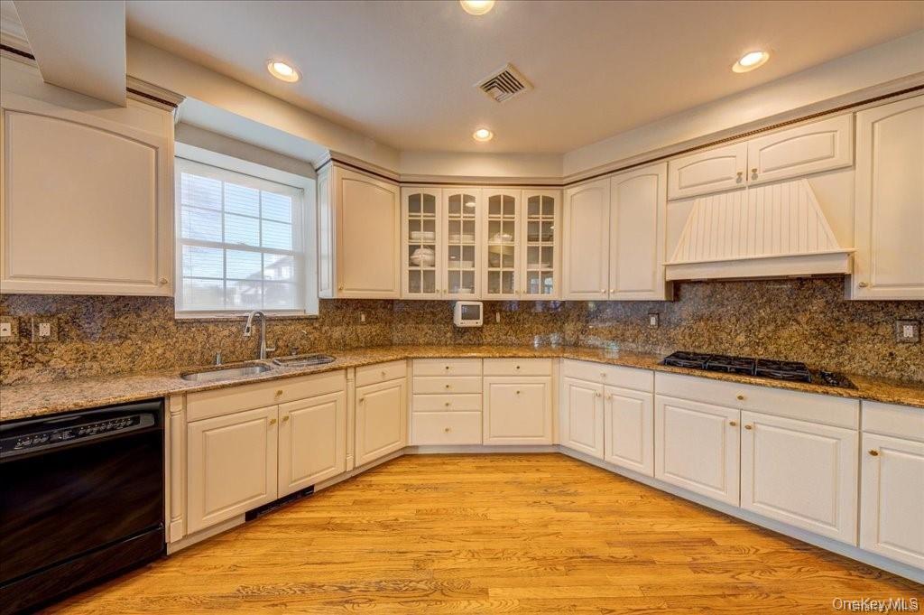 #14 photo, 3 Bristol Drive, Middletown , NY 10941