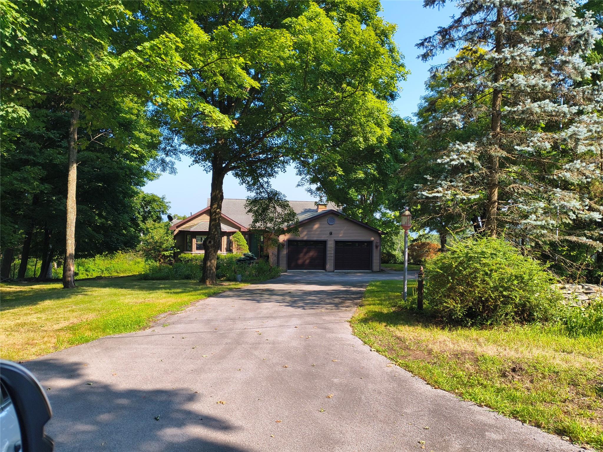 #1 photo, 11 Altamont Road, Bloomingburg , NY 12721