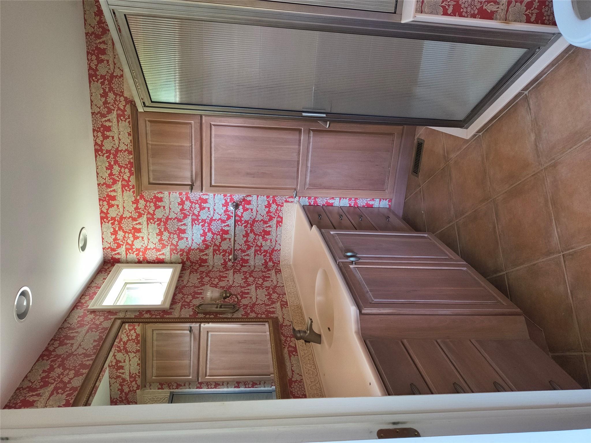 #19 photo, 11 Altamont Road, Bloomingburg , NY 12721