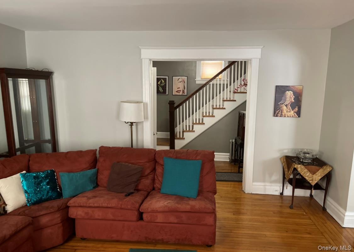 #3 photo, 386 Park Hill Avenue, Yonkers , NY 10705