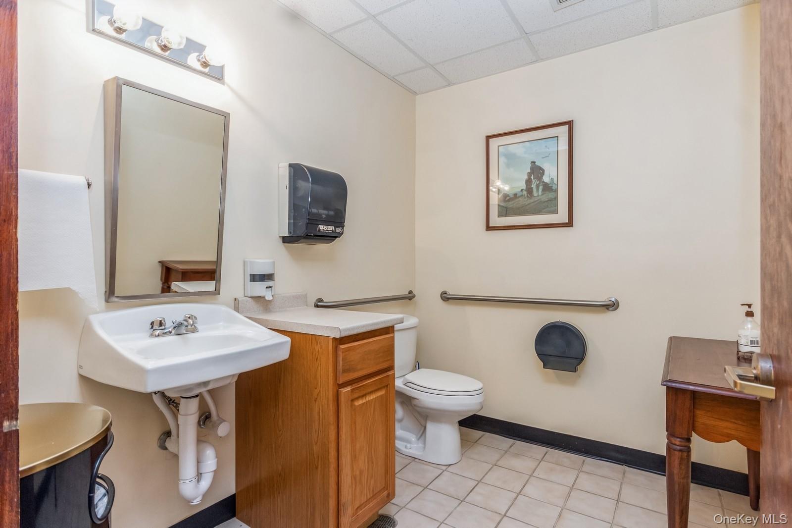 #13 photo, 192 Tower Drive, Middletown , NY 10941