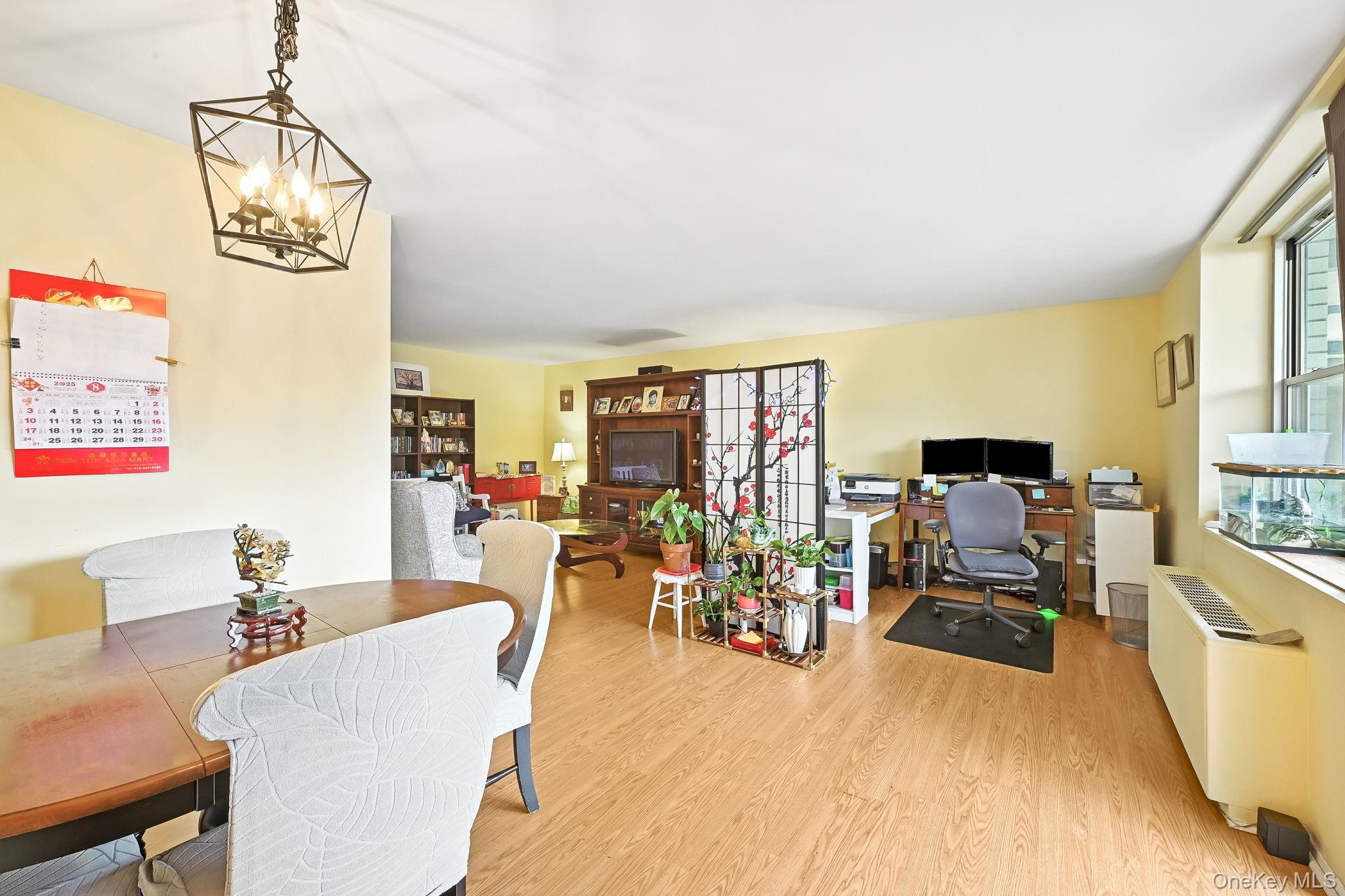 #6 photo, 499 N Broadway, White Plains , NY 10603