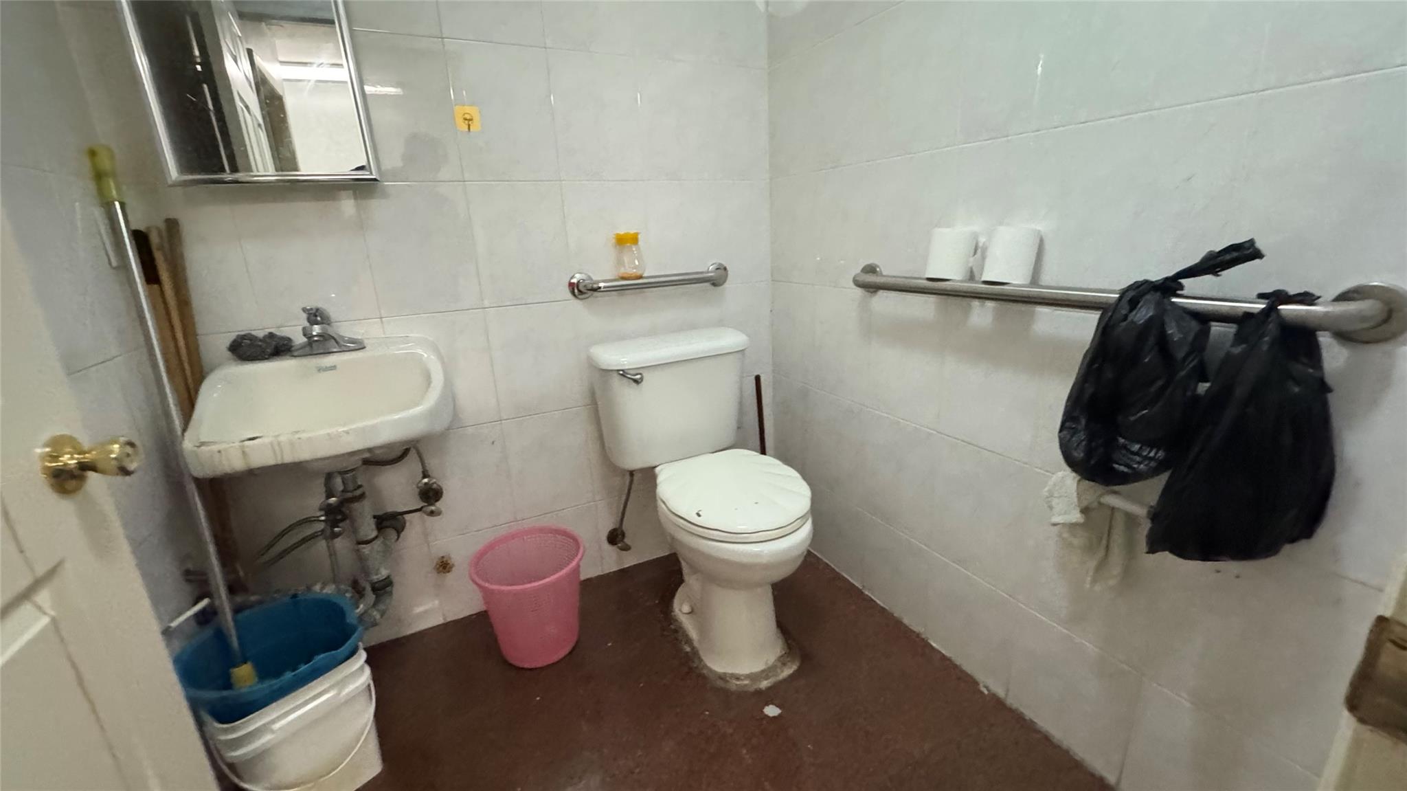 #13 photo, 140-31 Cherry, クイーンズ区 Flushing , NY 11354