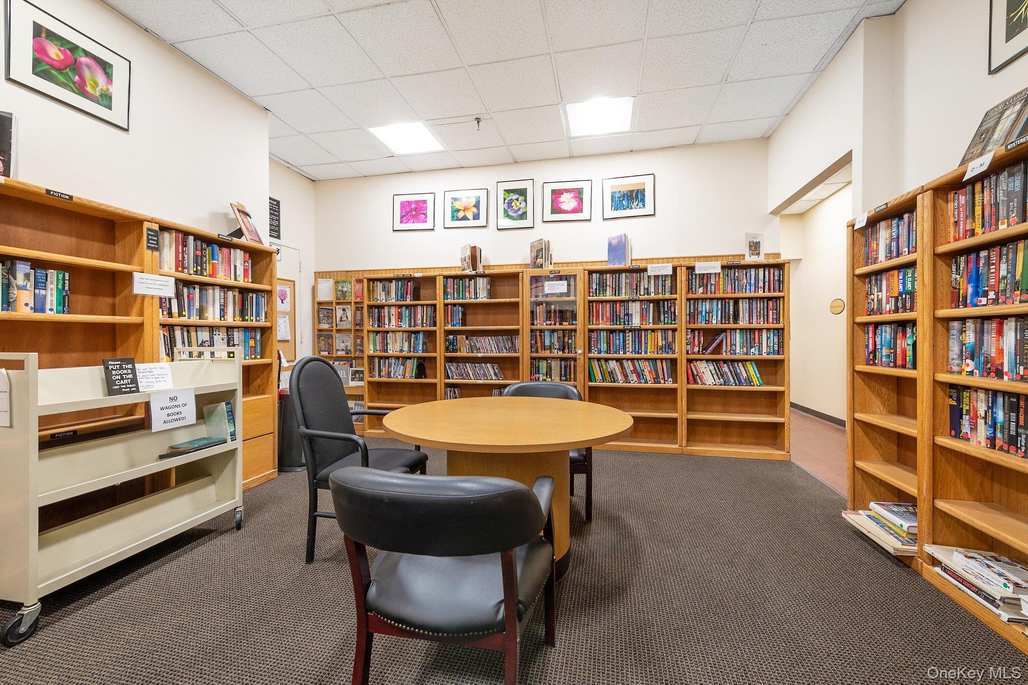 #18 photo, 269-10 Grand Central Parkway, クイーンズ区 Floral Park , NY 11005