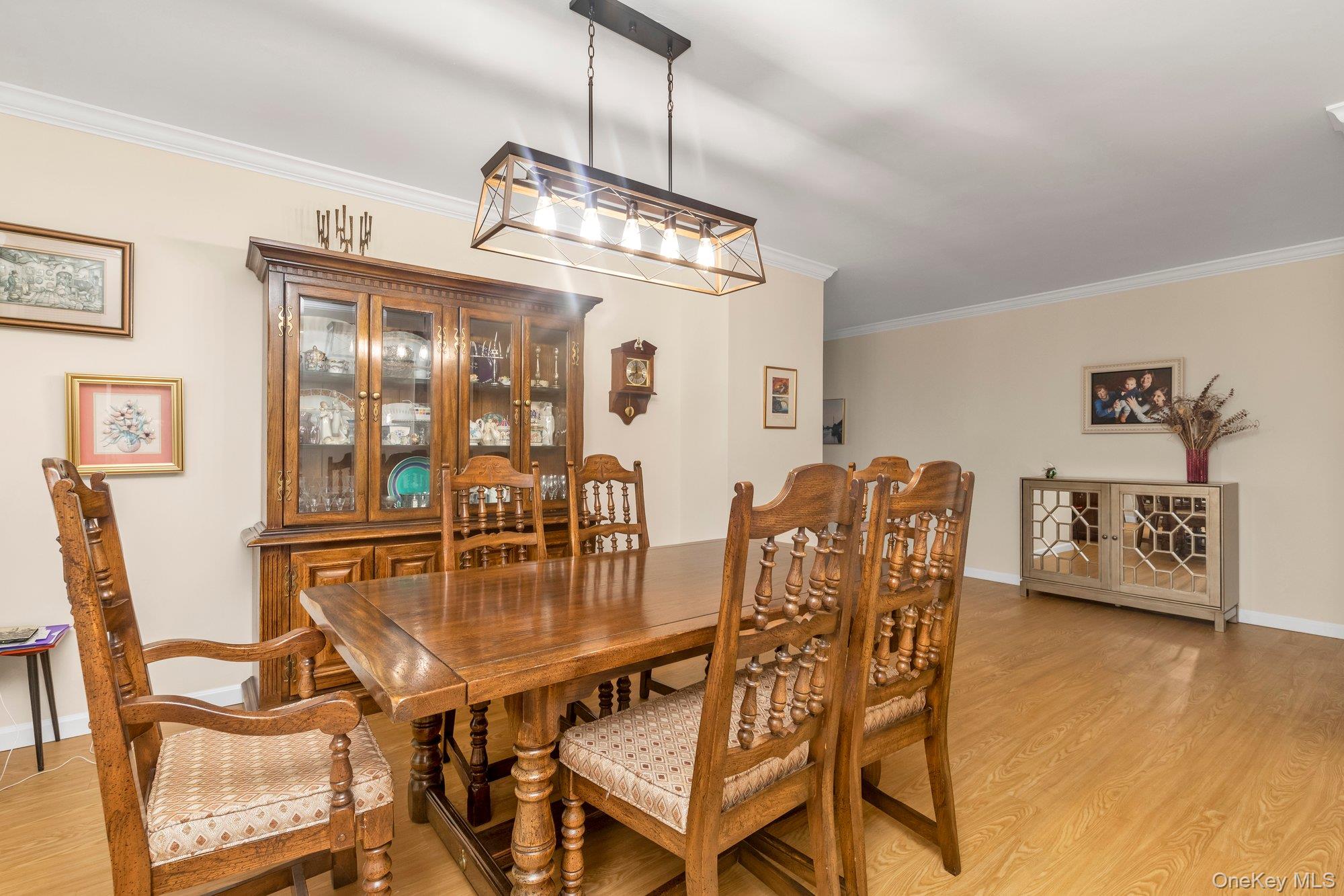 #5 photo, 269-10 Grand Central Parkway, クイーンズ区 Floral Park , NY 11005