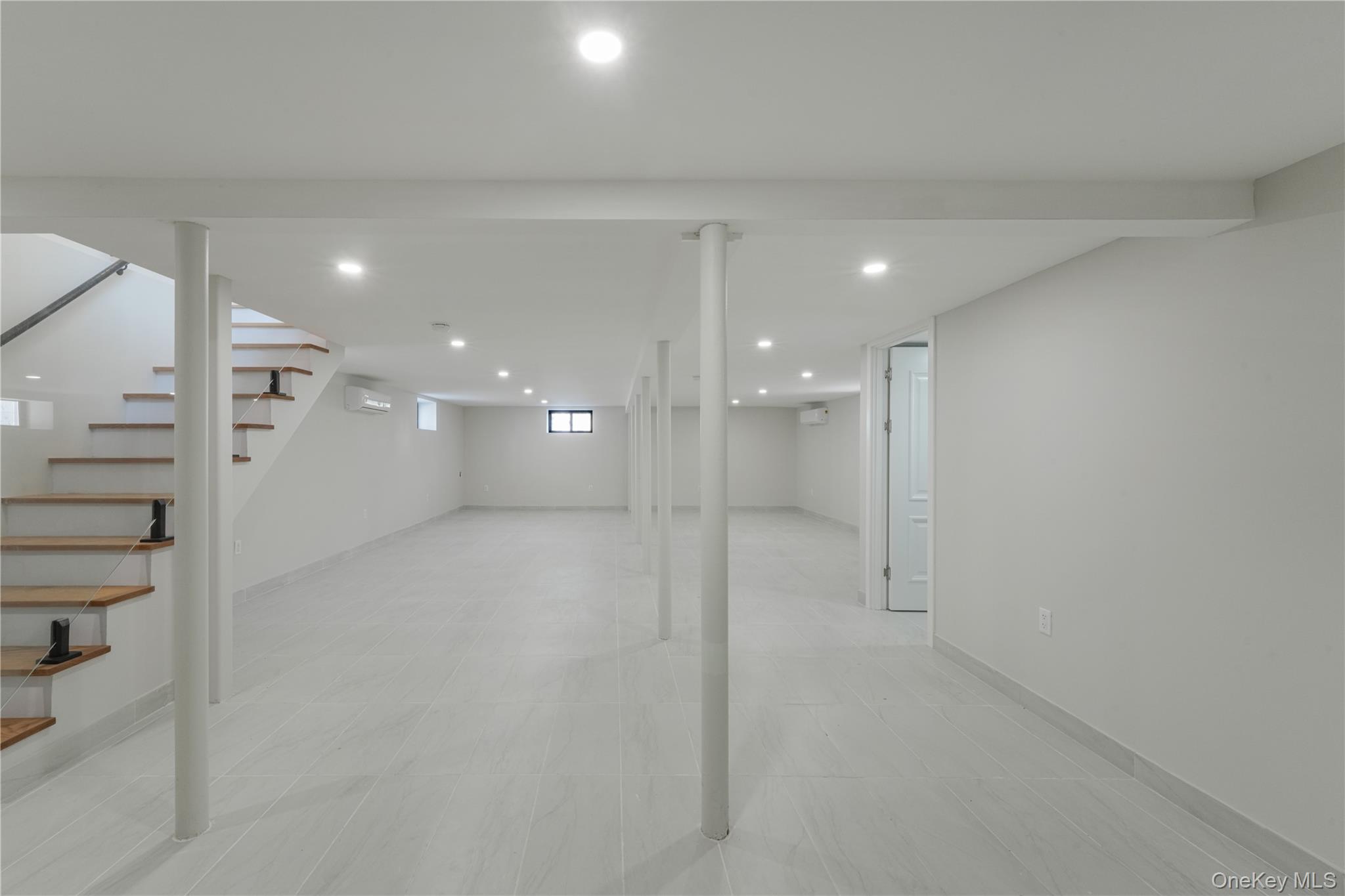 #10 photo, 75-31 175th Street, Fresh Meadows , NY 11366