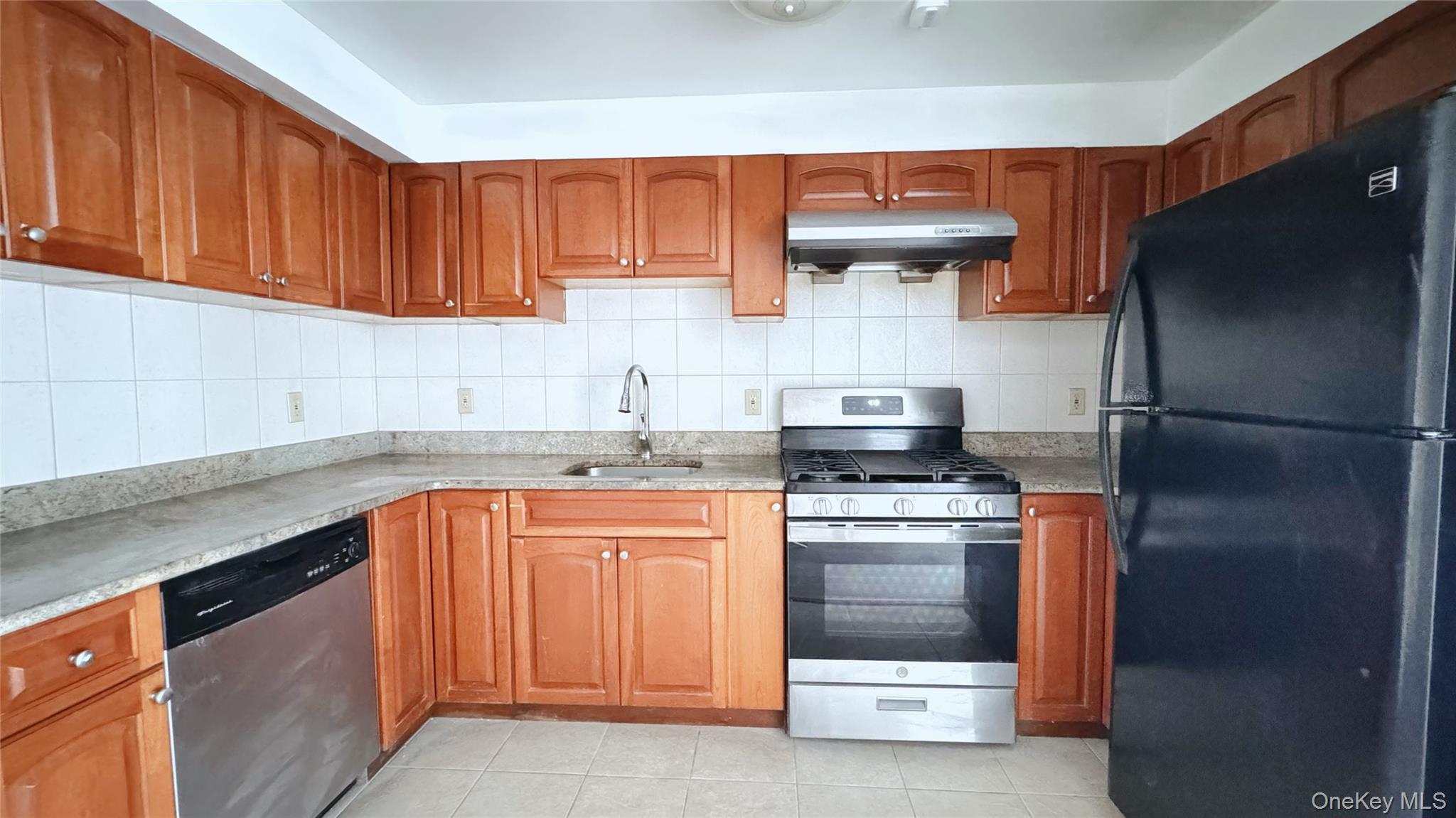 #4 photo, 64-34 Grand Central Parkway, クイーンズ区 Forest Hills , NY 11375