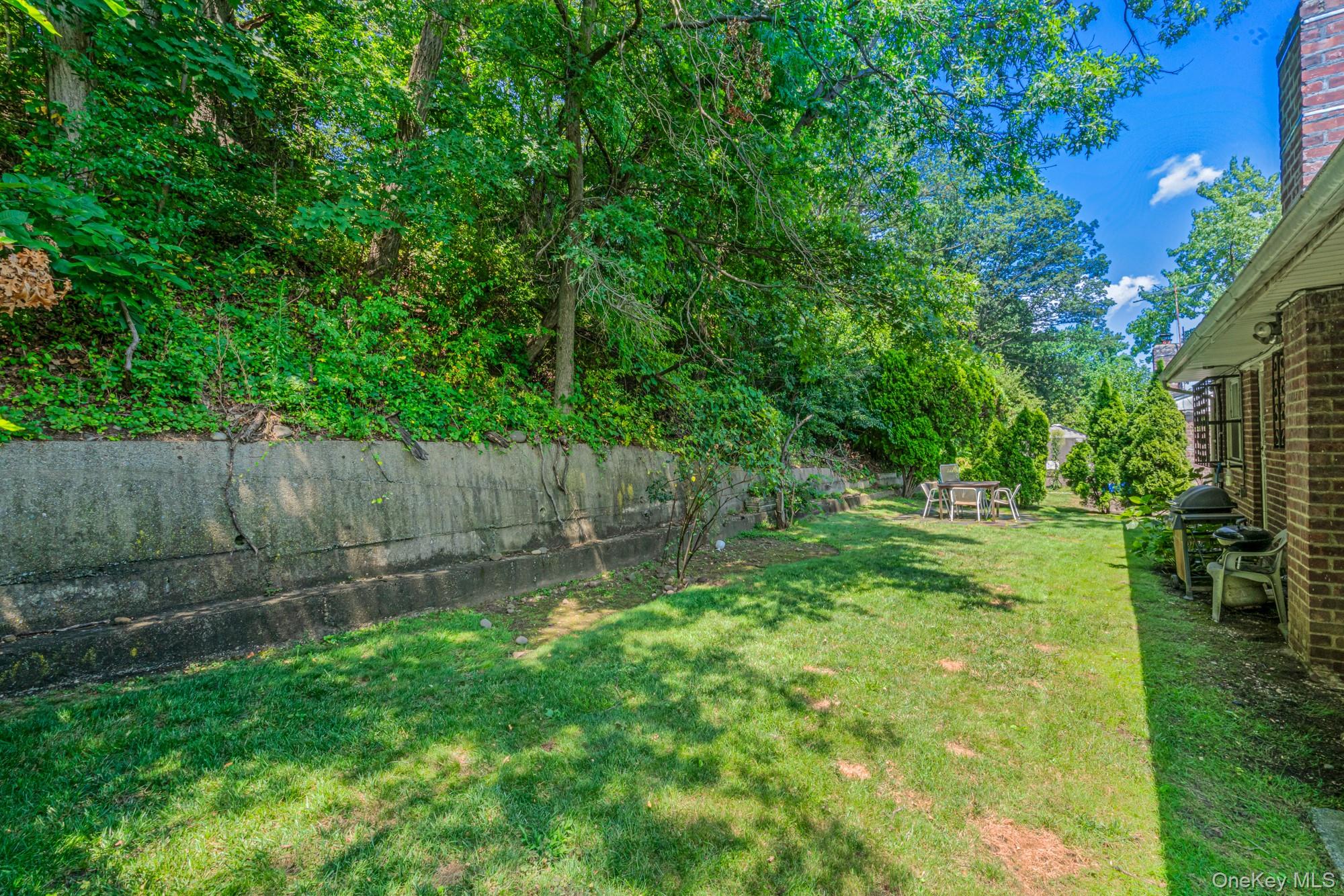 #19 photo, 218-27 Sawyer Avenue, クイーンズ区 Queens Village , NY 11427