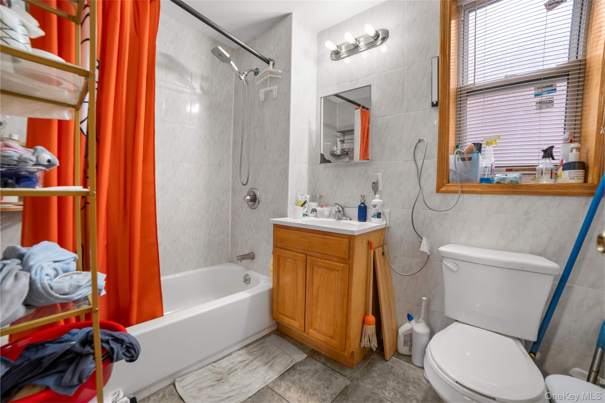 #13 photo, 58-04 Main Street, クイーンズ区 Flushing , NY 11355