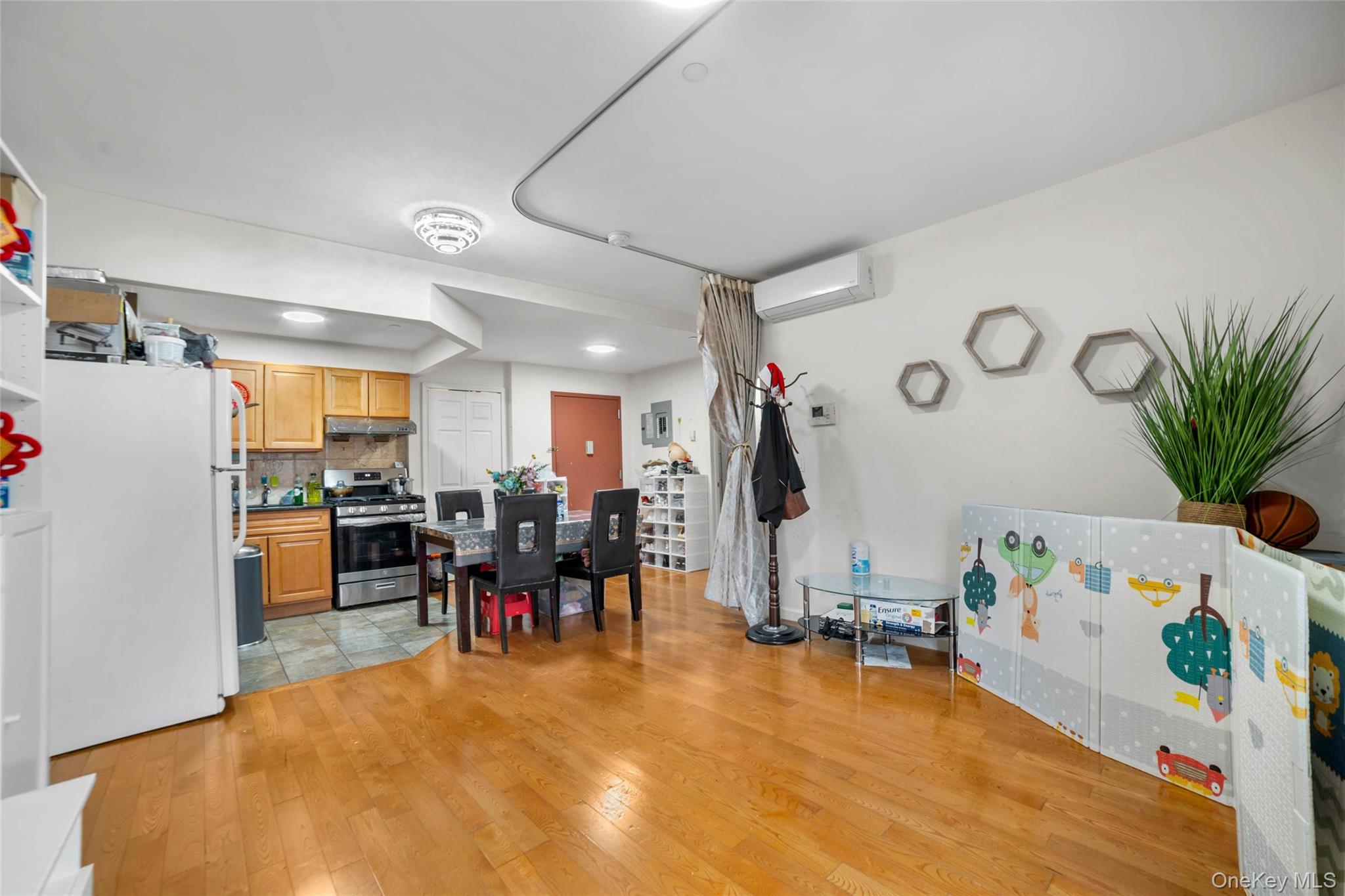 #9 photo, 58-04 Main Street, クイーンズ区 Flushing , NY 11355