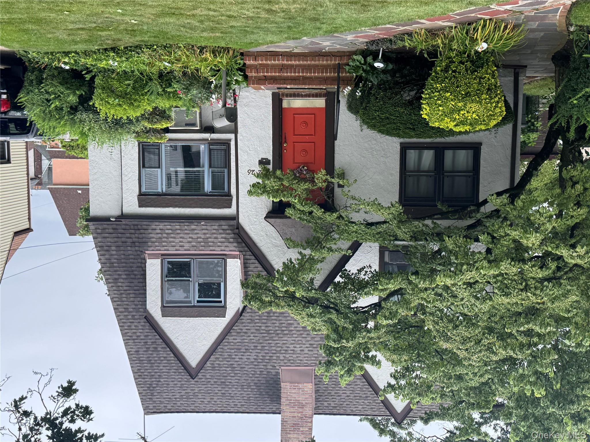 #1 photo, 112-26 176th Street, クイーンズ区 Addisleigh Park , NY 11433