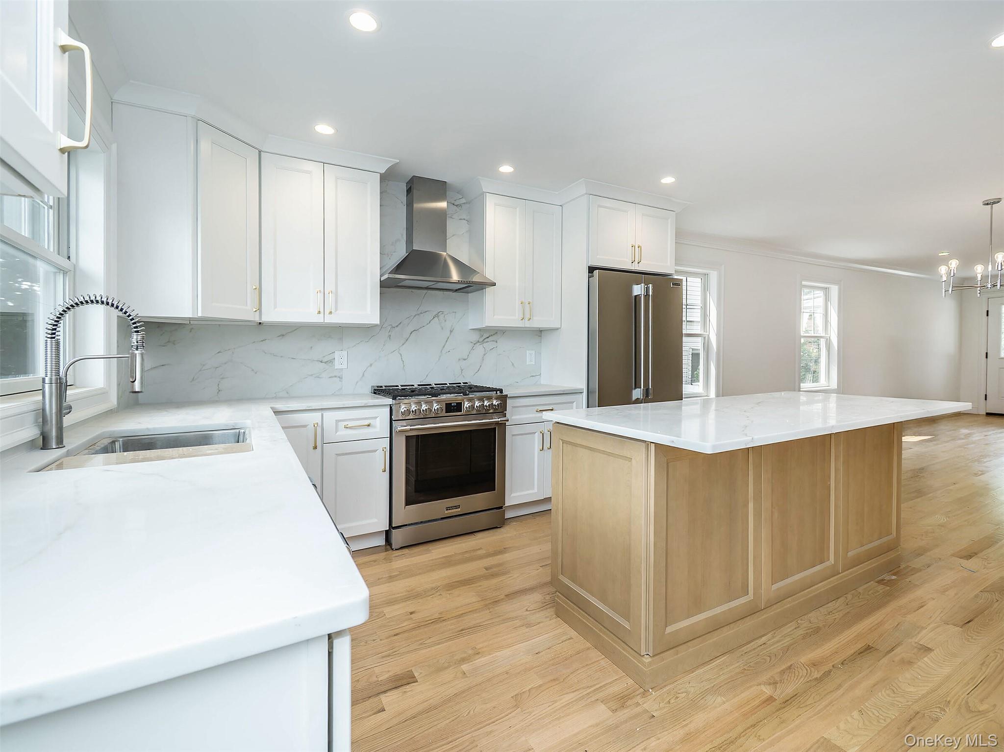 #1 photo, 48B Kirkwood Road, 長島 華盛頓港 Port Washington , NY 11050