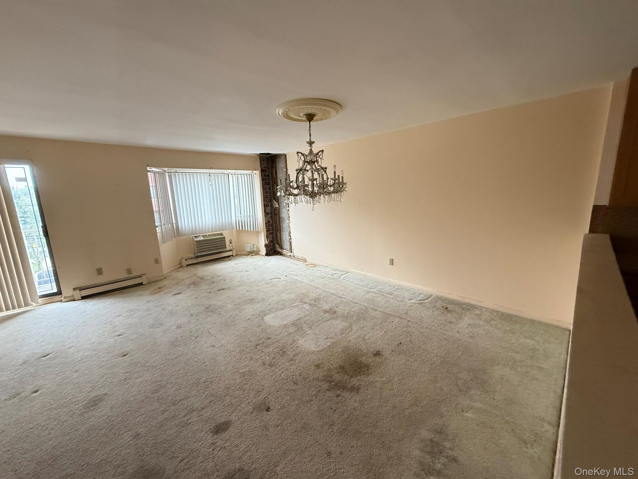 #2 photo, 1086 E 73rd Street, ブルックリン区 Brooklyn , NY 11234